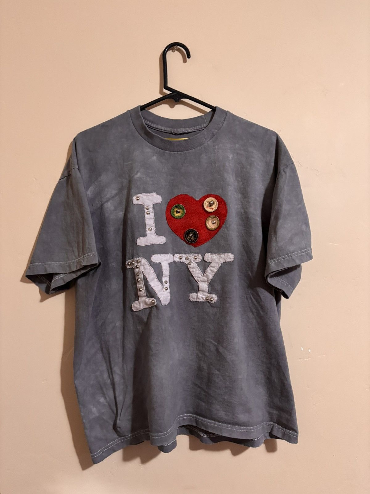 I ❤️ New York Beer Cap Studded Tshirt