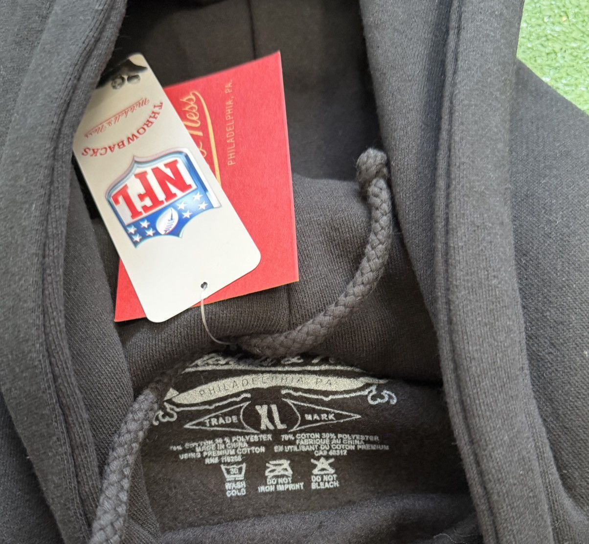 Mitchell & Ness Fenty Super Bowl Hoodie Mens XL NFL LVII Mitchell & Ness Size US XL / EU 56 / 4 - 3 Thumbnail