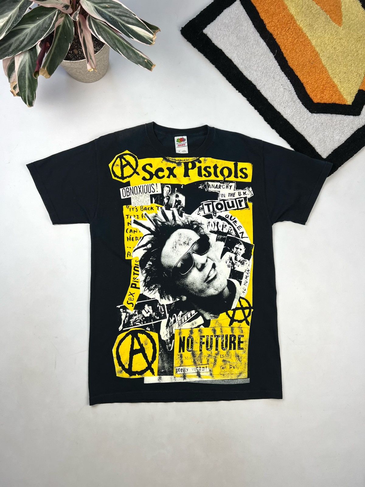 Band Tees × Vintage VintageY2k Sex Pistols tshirt UK Punk Band Rare Tee Size US M / EU 48-50 / 2 - 1 Thumbnail