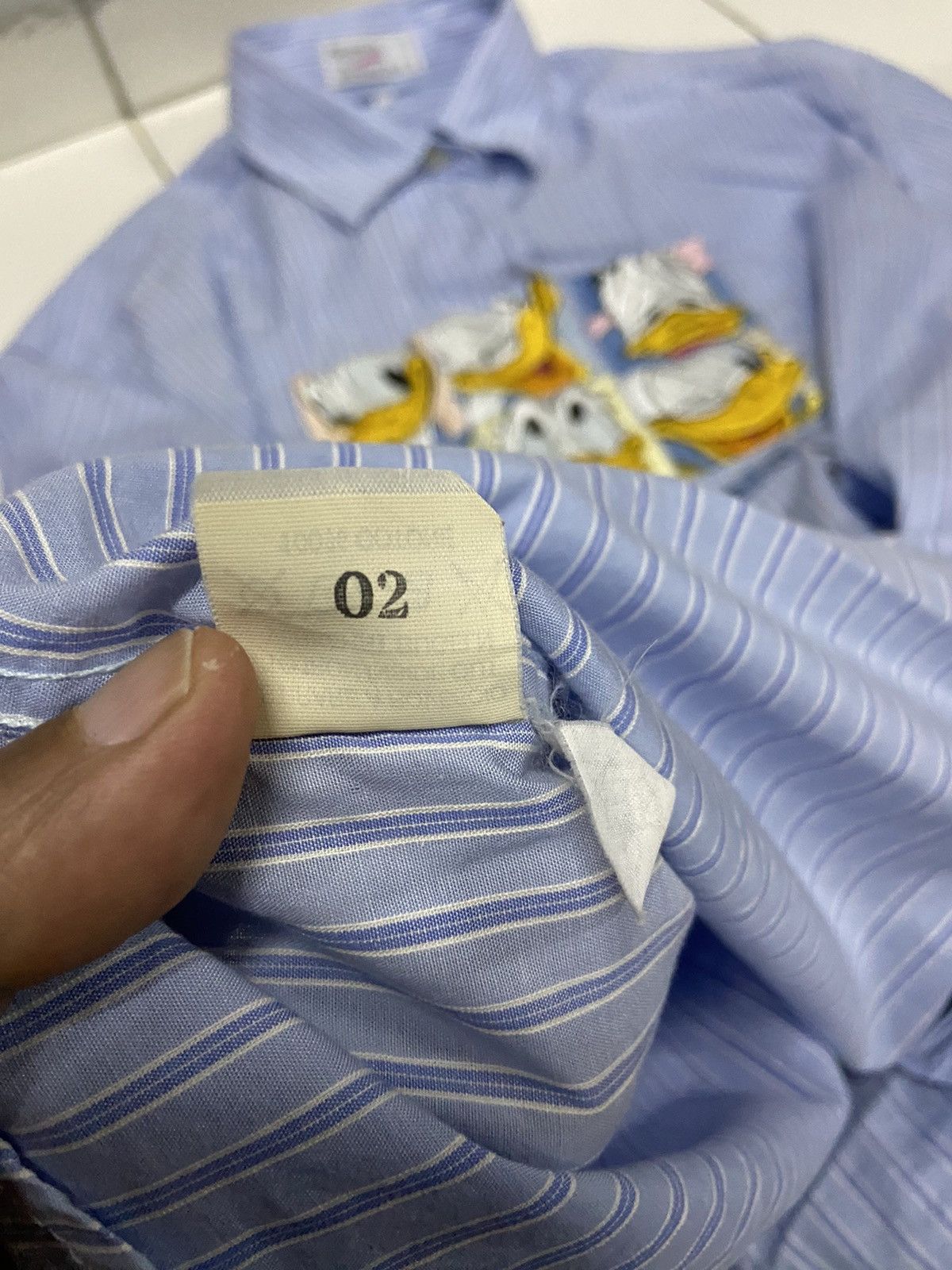Vintage SEGRETA BY EMMANUEL SCHIVILI DONALD DUCK BUTTON UP SHIRT Size US XS / EU 42 / 0 - 9 Thumbnail
