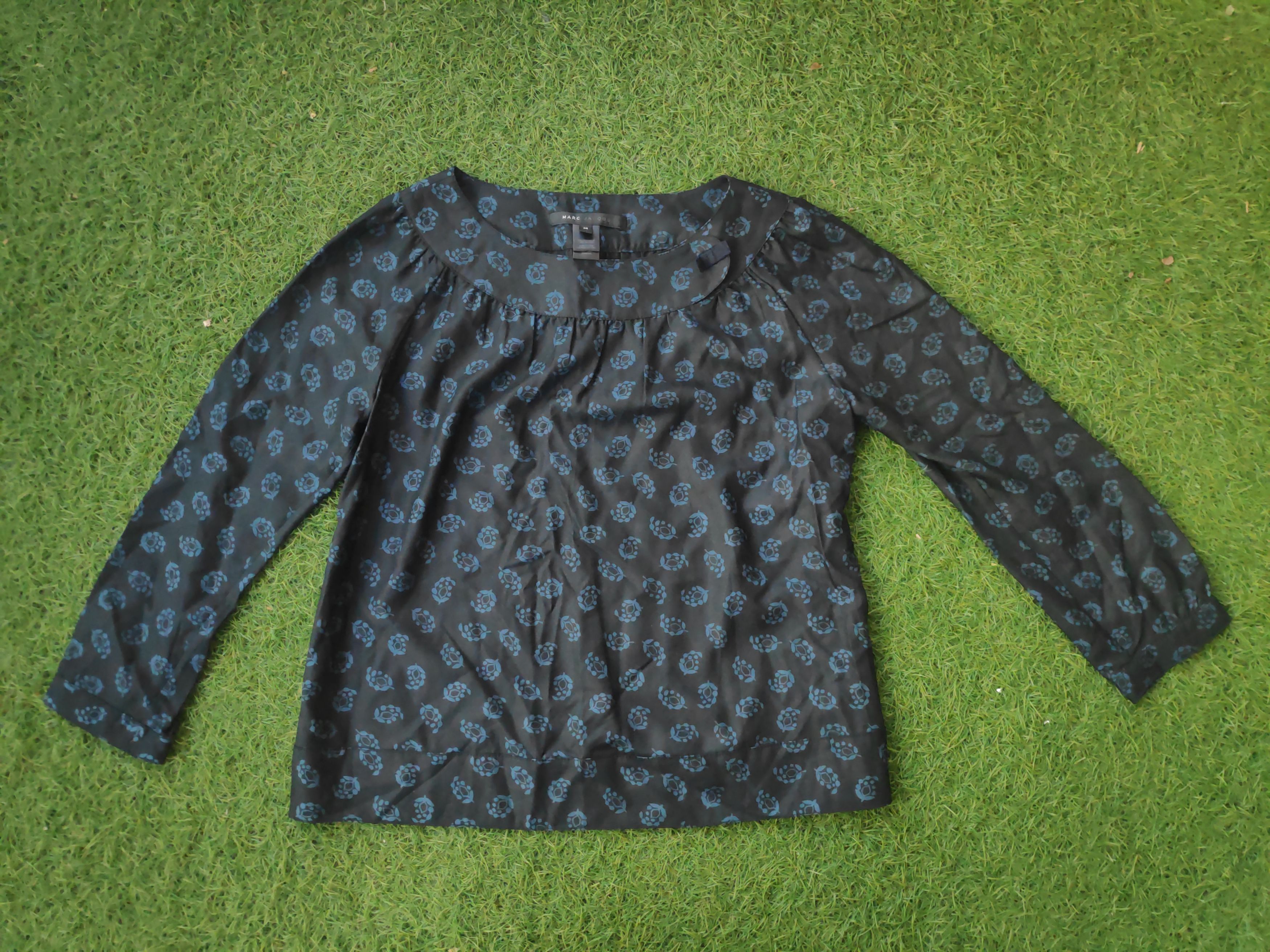 Marc jacobs Long Sleeve 100% Silk Top 0041