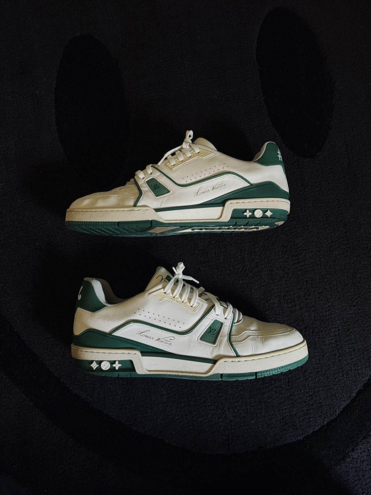Louis Vuitton × Virgil Abloh RARE OG Virgil LV Trainer Green 10.5 Used Size US 10.5 / EU 43-44 - 3 Thumbnail