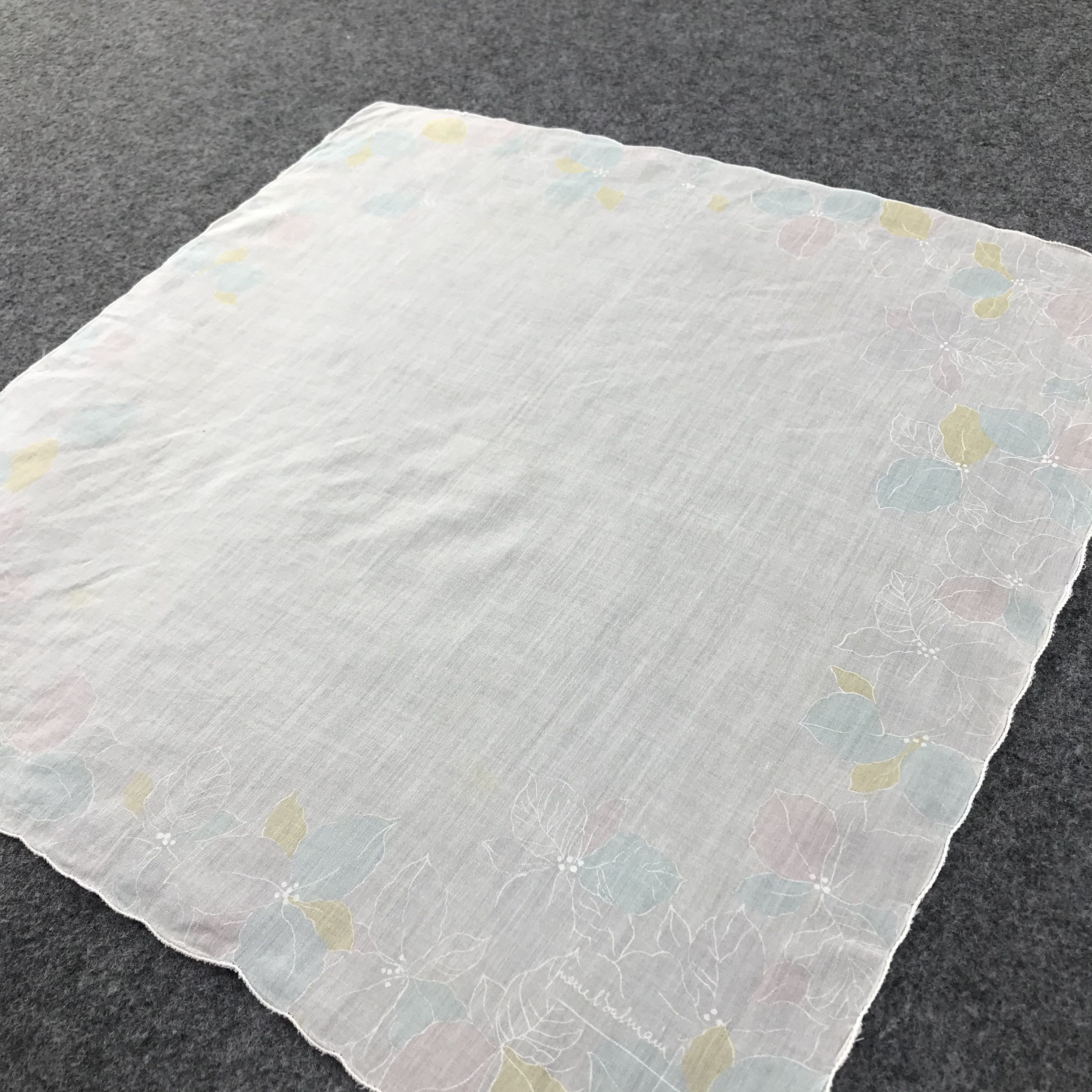 Pierre Balmain Pierre Balmain Handkerchief Neckerchief Bandana H464 Size ONE SIZE - 5 Thumbnail