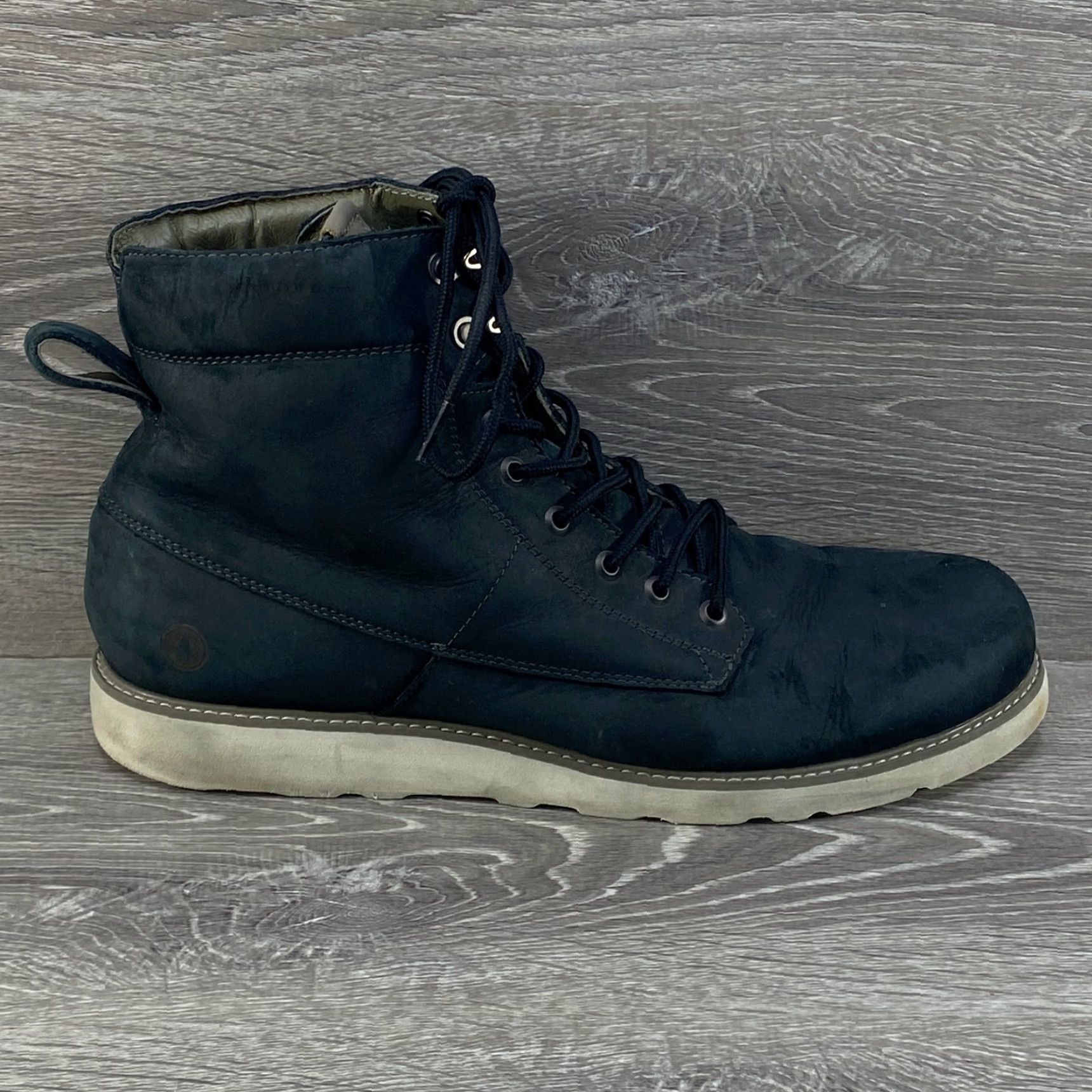 Volcom Volcom Mens 13 Black Leather Boot Smithington Vibram Sole Hiking Winter Boots Size US 12 / EU 45 - 2 Thumbnail