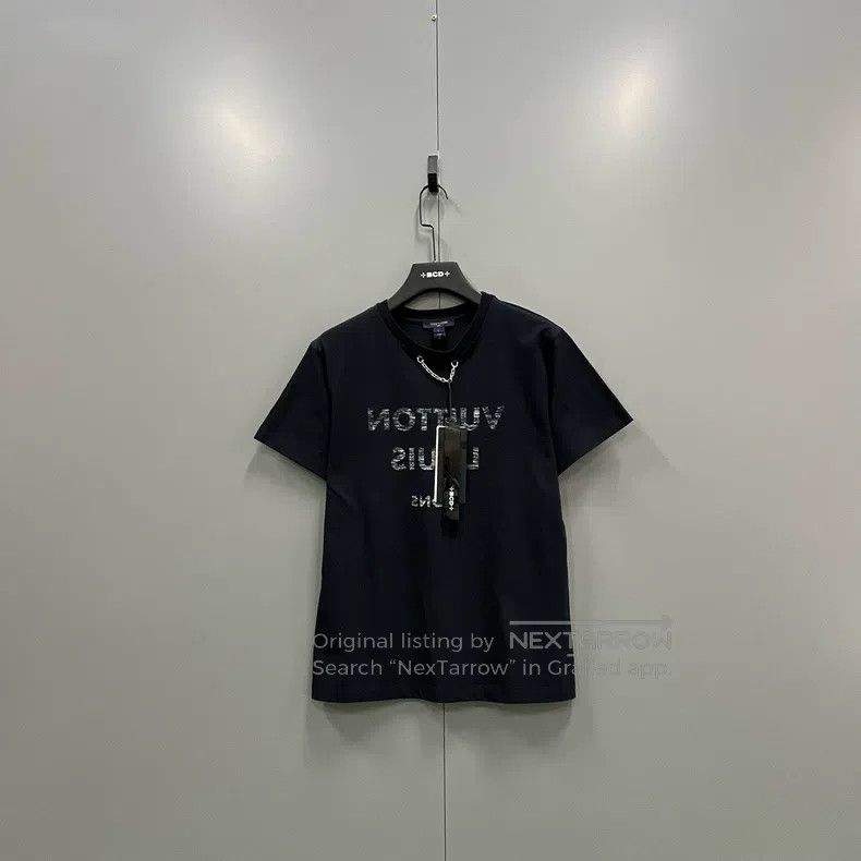Louis Vuitton Louis Vuitton Black printed logo chain short sleeves Size US L / EU 52-54 / 3 - 1 Thumbnail