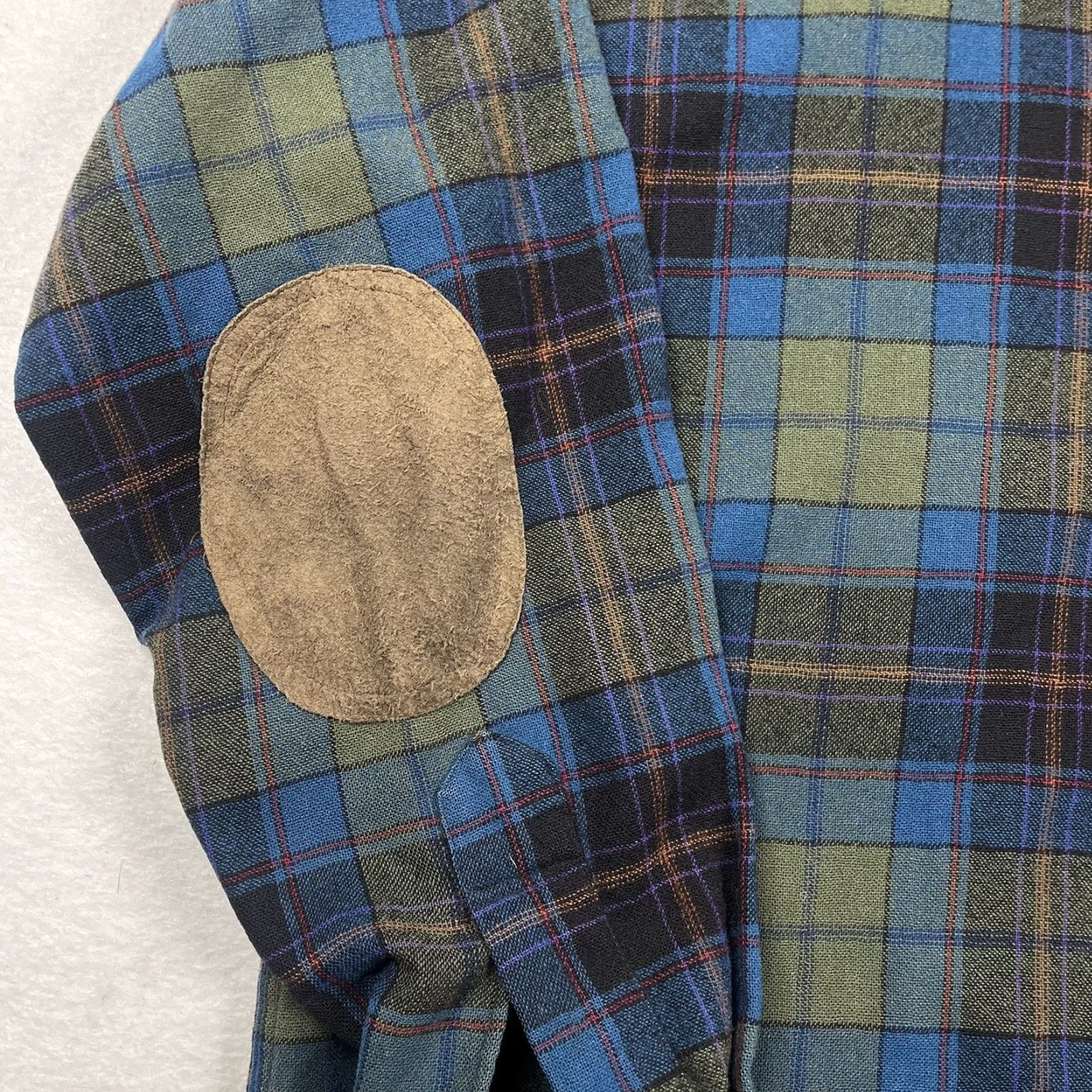 Pendleton VINTAGE Pendleton Western Shirt Elbow Patch Plaid Wool Long Sleeve Men's XL Size US XL / EU 56 / 4 - 4 Thumbnail