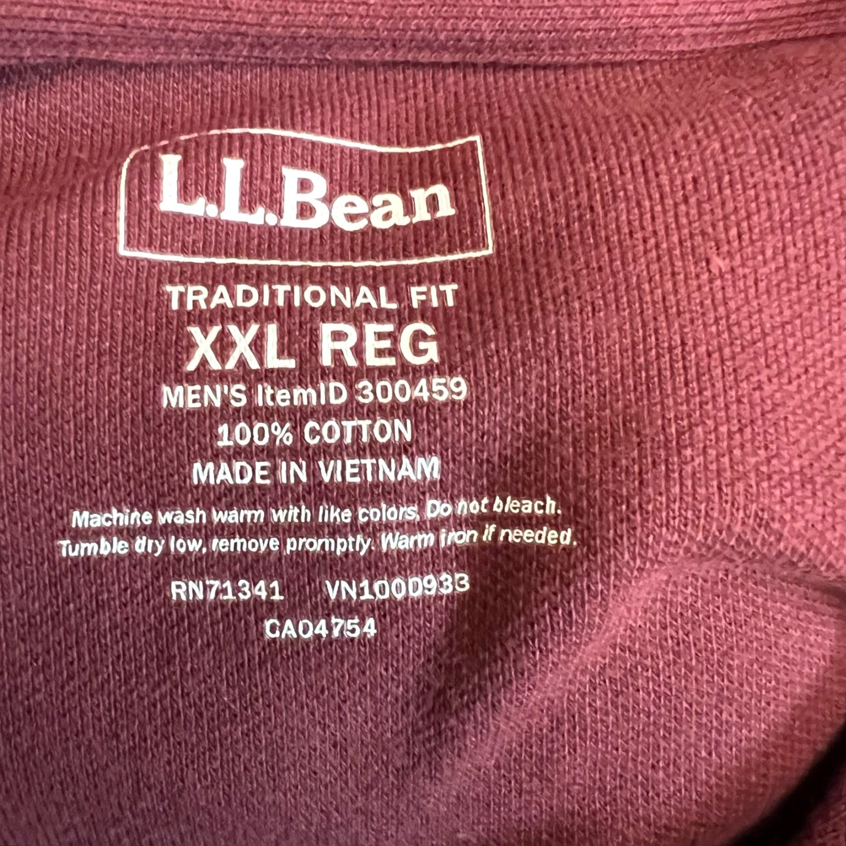Vintage LL Bean Mens Long Sleeve Henley Shirt T-Shirt XXL Maroon Regular Fit 2XL Cotton Knit Button Vintage-Style Outdoor Classic 90s? Size US XXL / EU 58 / 5 - 5 Thumbnail