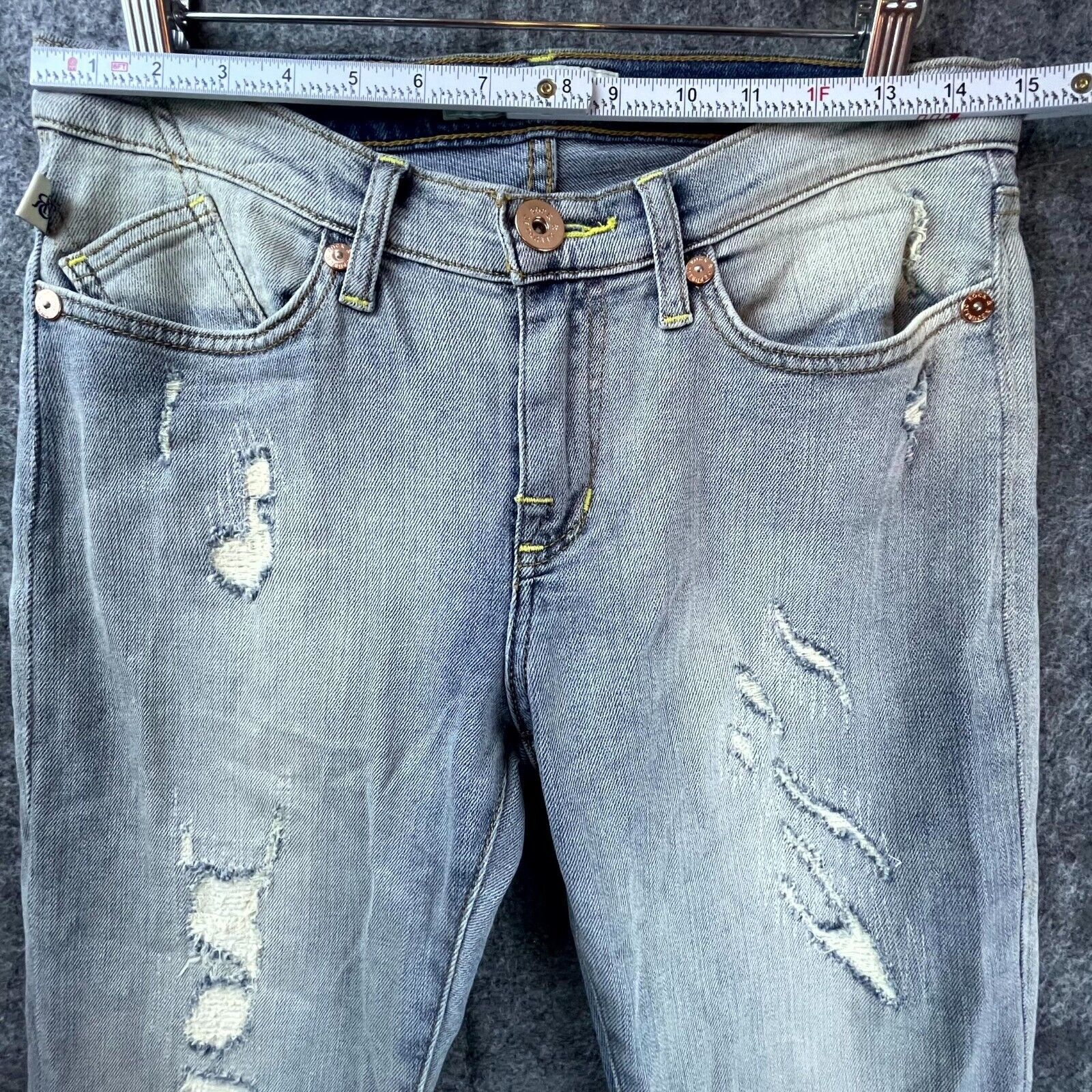 Rock & Republic Rock & Republic Jeans Womens 8 Berlin Distressed Skinny Size 30" / US 8 / IT 44 - 8 Thumbnail