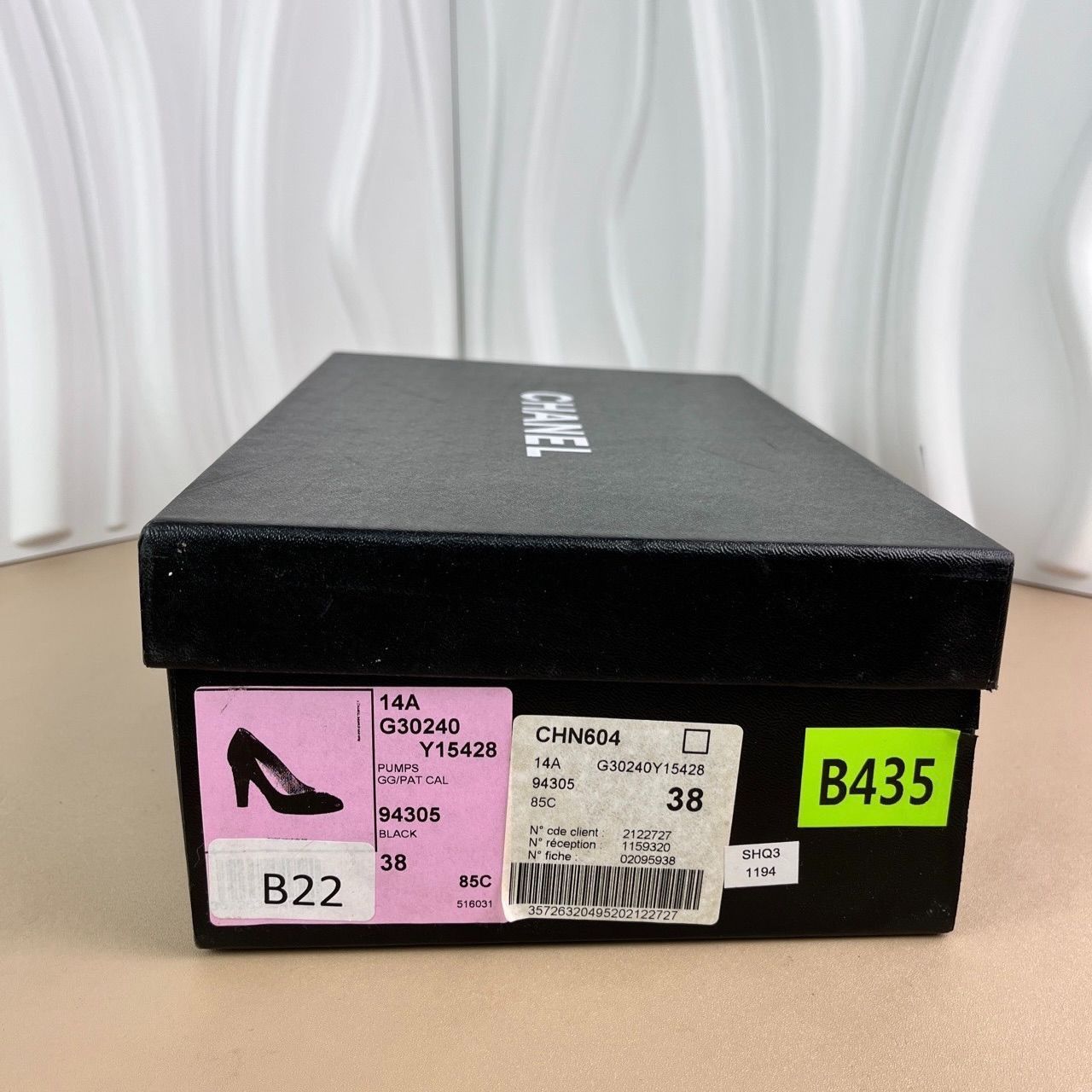 Gucci Gucci Pink Pineapple Printed Slides With "Whats Inside" Stra Size US 8 / EU 41 - 2 Thumbnail