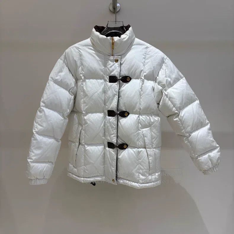Louis Vuitton Louis Vuitton Ski capsule series is full of logo down jack Size XXS / US 00 / IT 34 - 1 Thumbnail