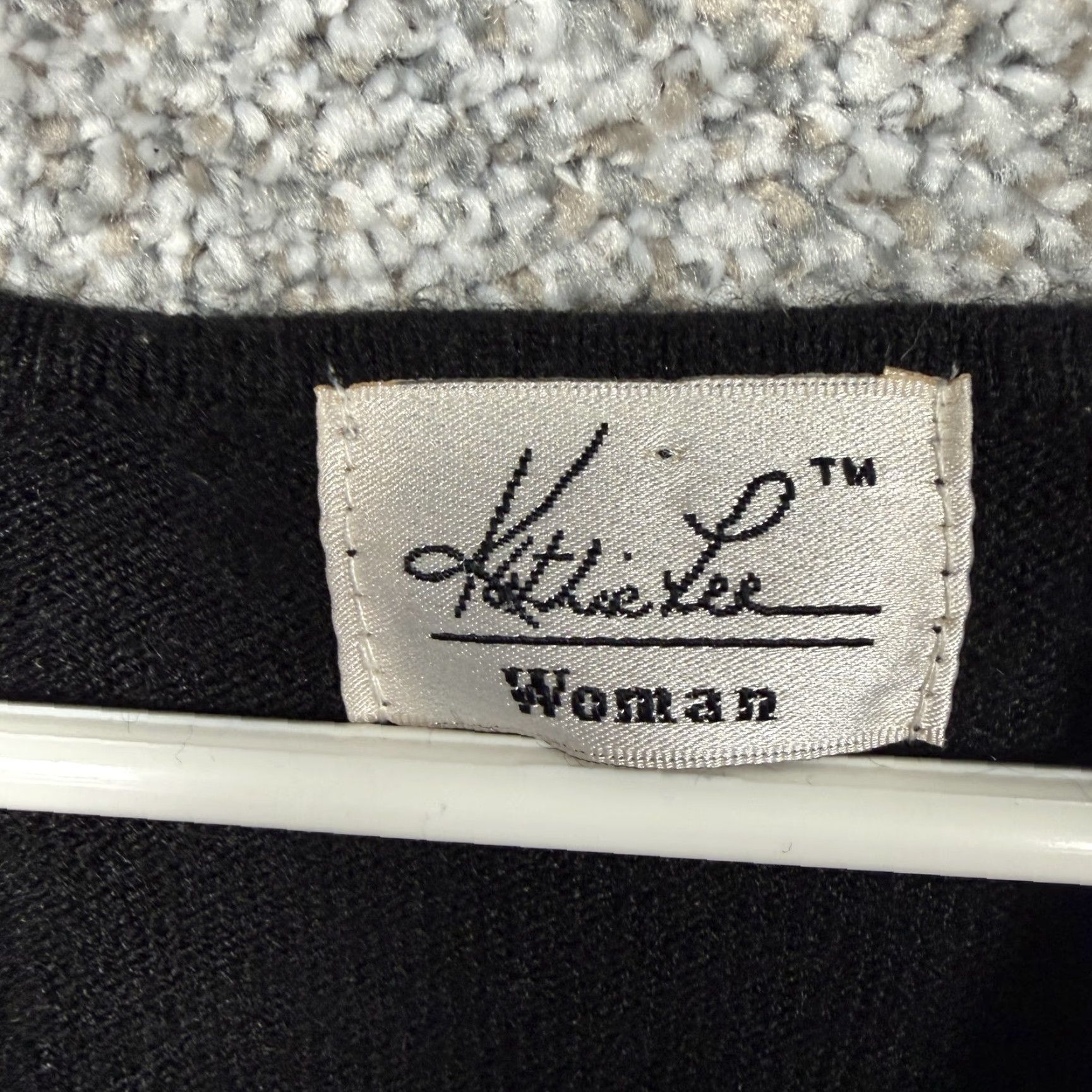 Lee Kathie Lee Sweater Top Women 18W/20W Plus Size Black Scoop Neck Classic Layering Pullover Knit Short Sleeve Slim Fit Casual Office Womens Size XXL / US 16-18 / IT 52-54 - 4 Thumbnail