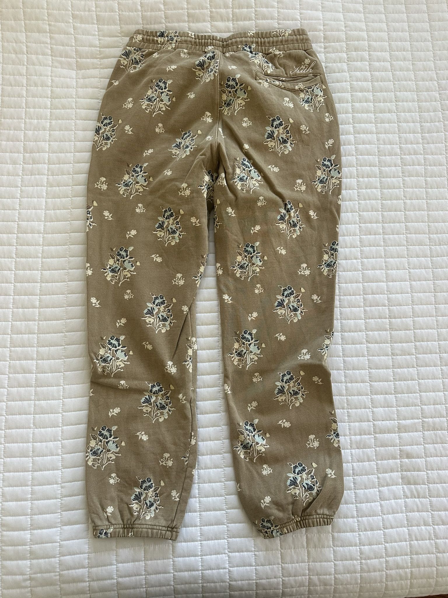 Kith Kith Begonia Floral Williams I Sweatpant 'Canvas' Medium Size US 32 / EU 48 - 8 Thumbnail