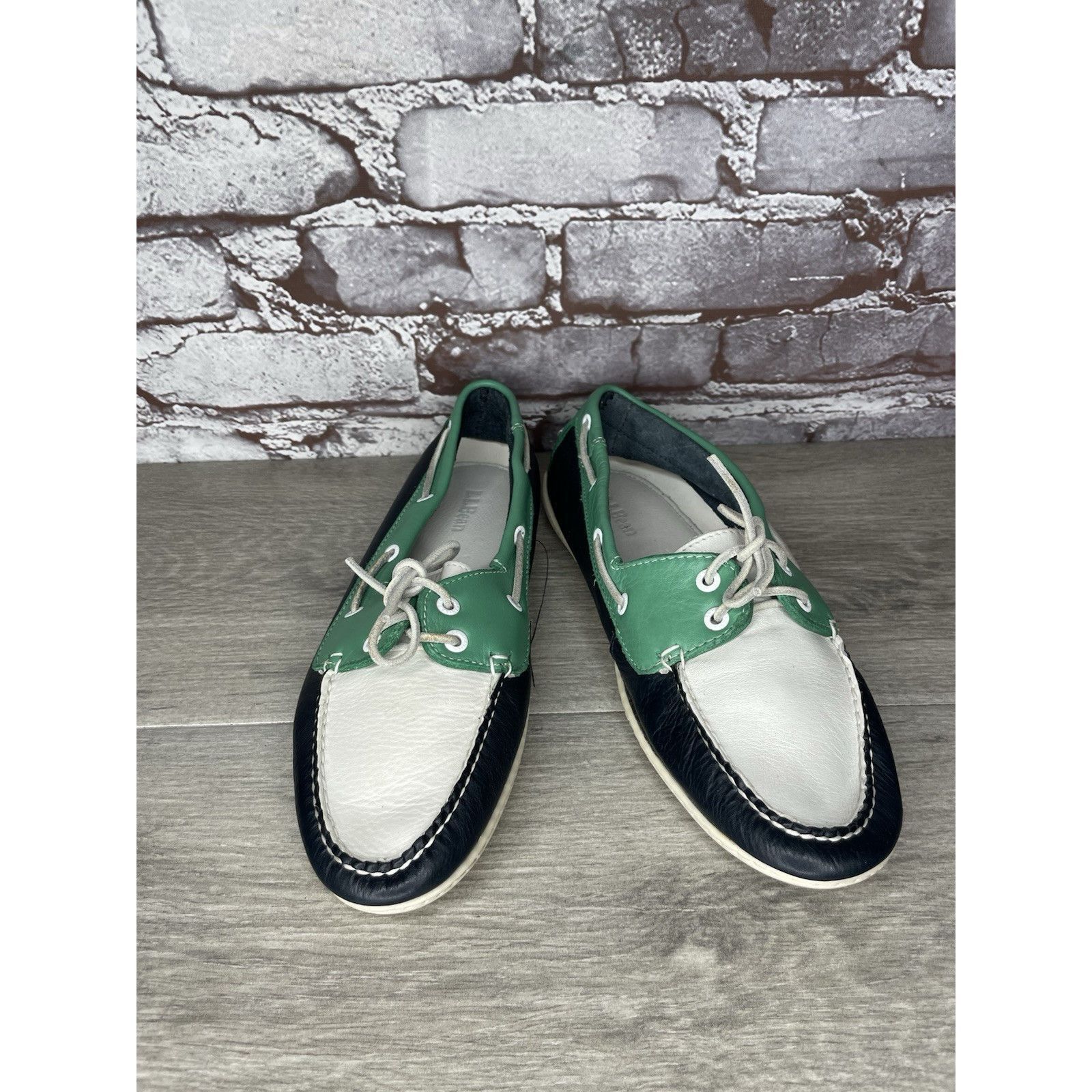 L.L. Bean LL Bean Blue Green White Leather Preppy Loafers Boat Shoes W Size US 9 / IT 39 - 16 Thumbnail