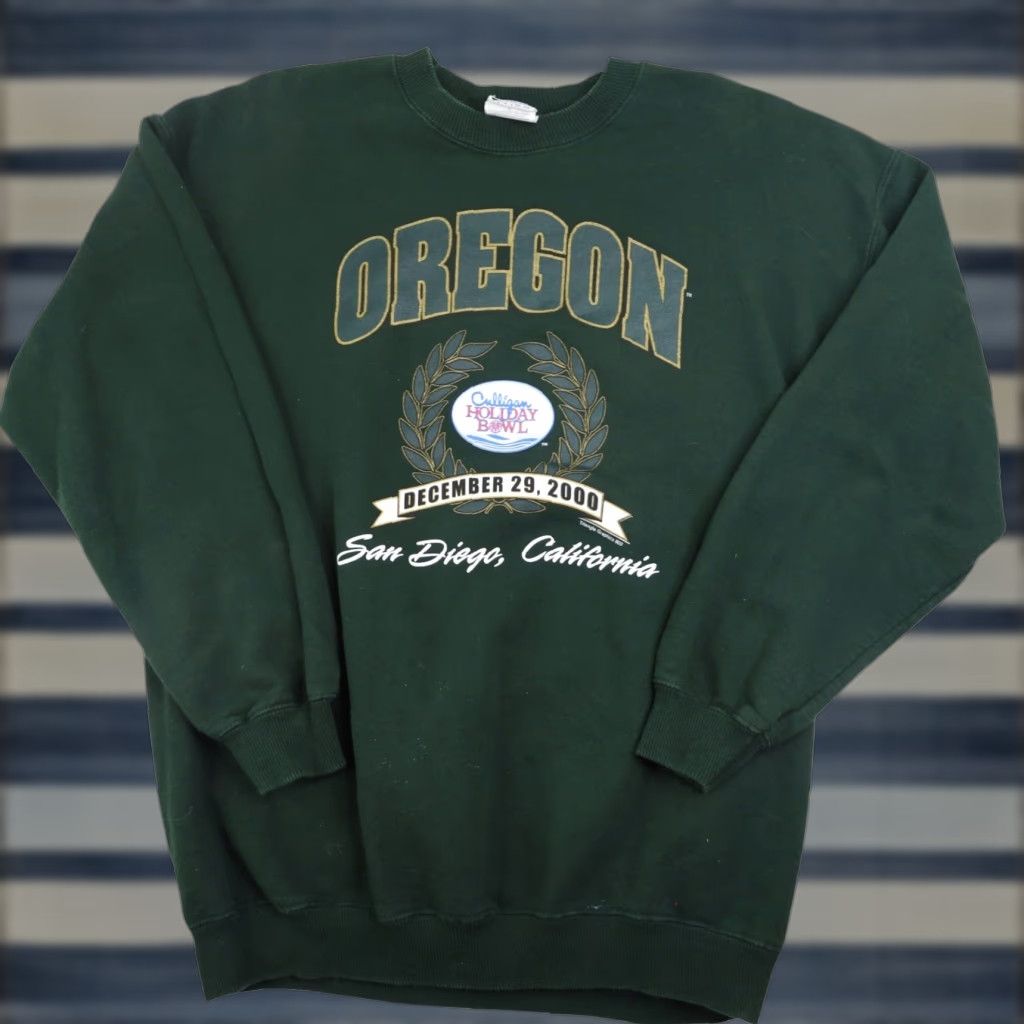 Vintage VINTAGE University of Oregon Ducks Holiday Bowl Sweatshirt Mens Large Green Sweatshirt Size US L / EU 52-54 / 3 - 1 Thumbnail