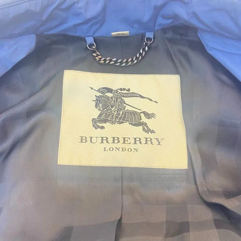 Burberry Burberry Women's Double. Size US XS / EU 42 / 0 - 6 Thumbnail