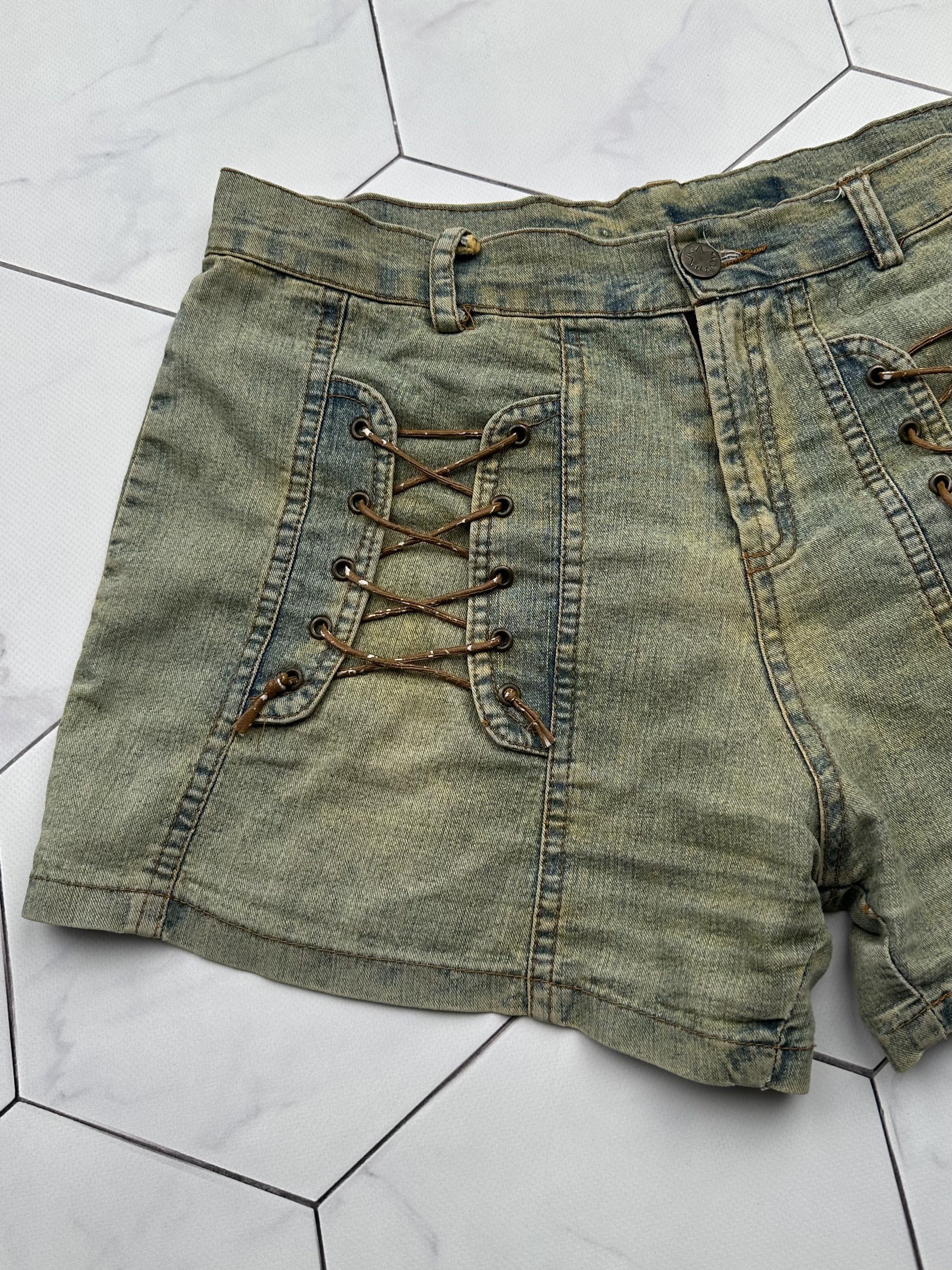 Japanese Brand × Vintage Vintage Faded Bondage Mini Shorts Size 28" / US 6 / IT 42 - 2 Thumbnail