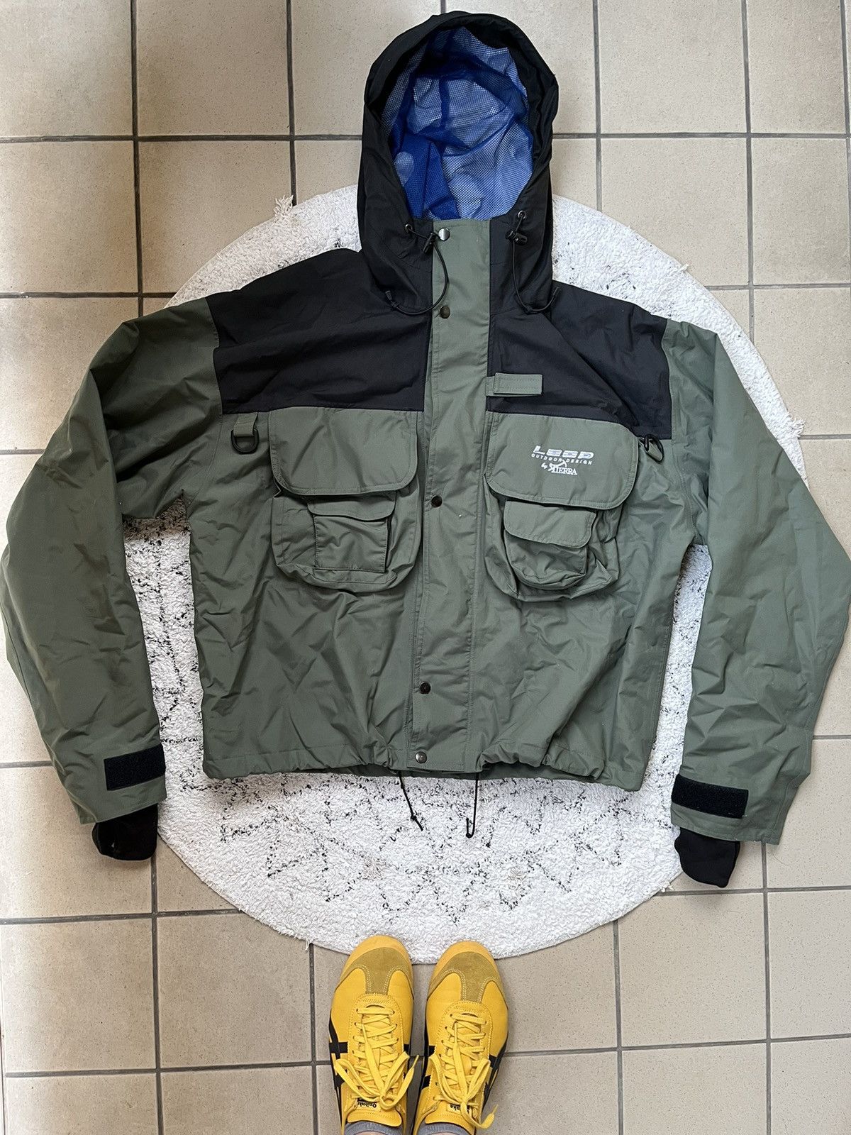 Avant Garde × Japanese Brand × Outdoor Life Loop Flyfishing Avant Garde × Japanese Brand × Outdoor Life Loop Flyfishing