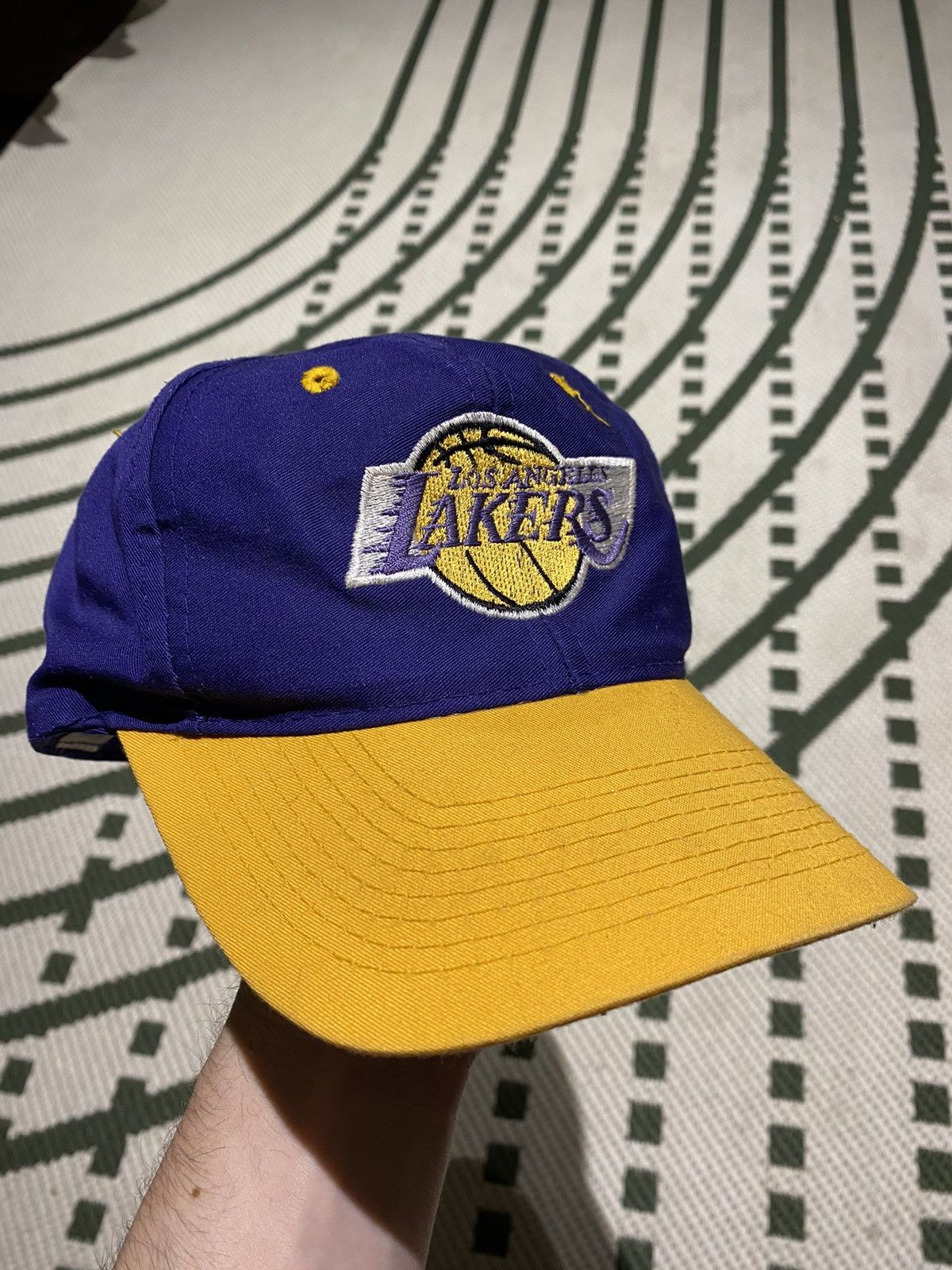 Logo 7 × Vintage Vintage Logo 7 Lakers SnapBack Size ONE SIZE - 1 Thumbnail