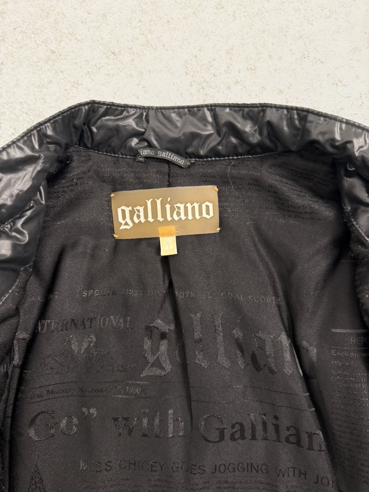 John Galliano John Galliano Glossy Insulated Jacket Size US M / EU 48-50 / 2 - 14 Thumbnail