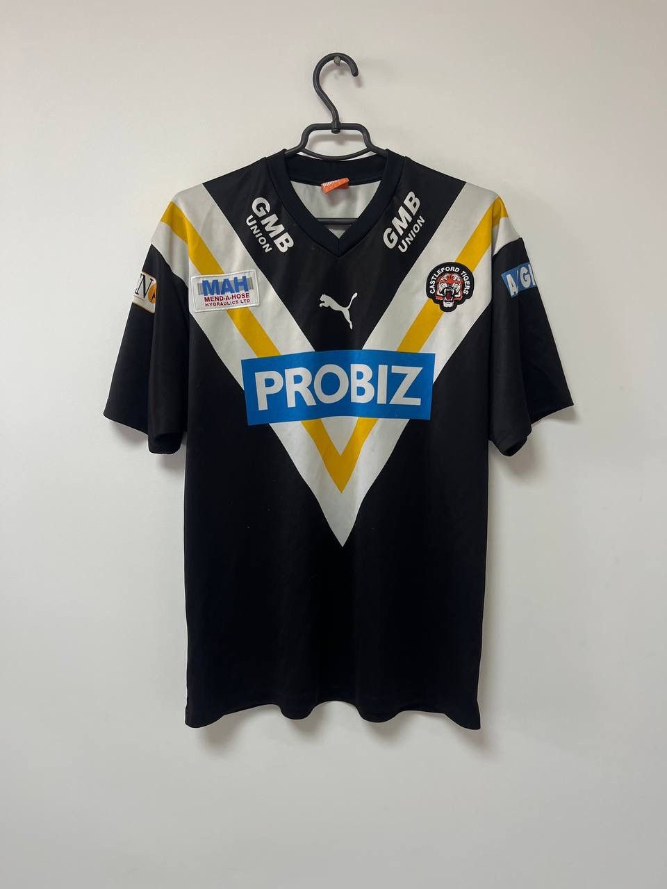 Puma Castleford Tigers 2012/13 Away Rugby League Shirt Puma L Size US L / EU 52-54 / 3 - 2 Thumbnail