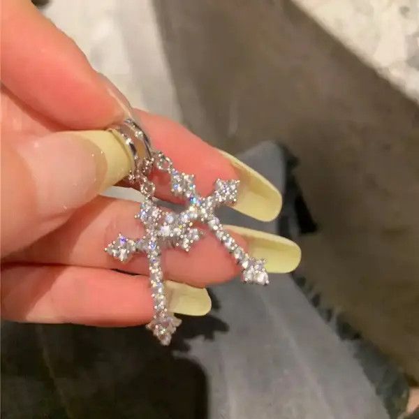 Jewelry Nozomi x Nami Zircon Crystal Cross earrings （1pairs） Size ONE SIZE - 1 Thumbnail