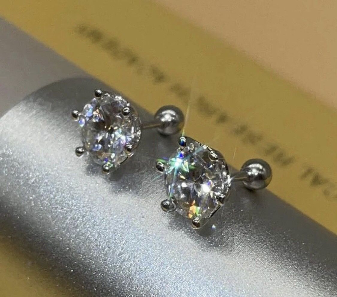 Jewelry Moissanite Screw Stud Earrings Size ONE SIZE - 1 Thumbnail