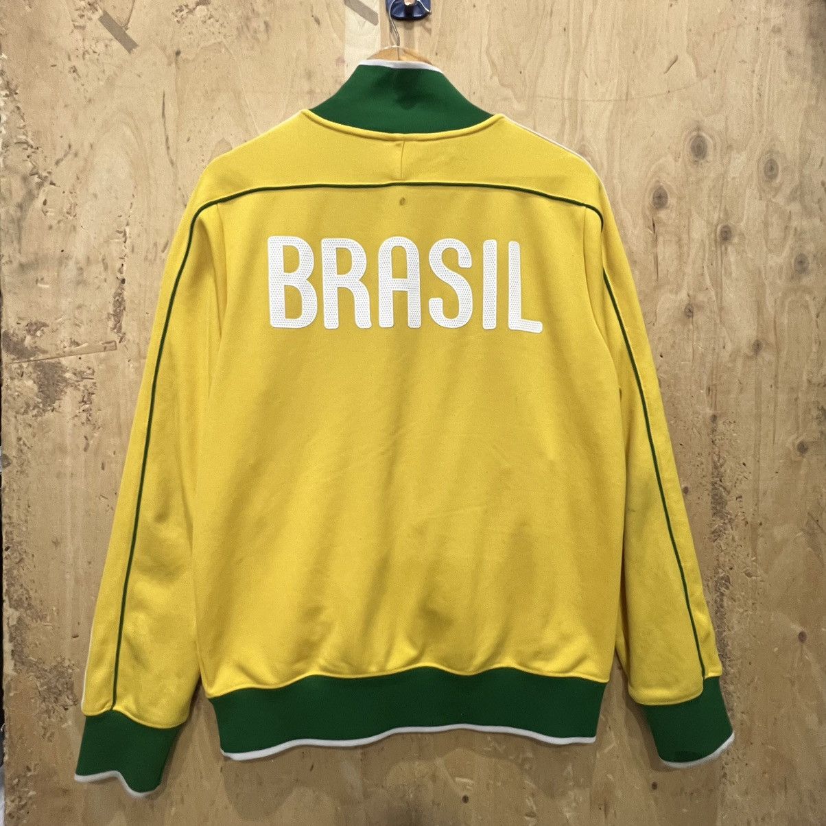 Nike Brasil Size US M / EU 48-50 / 2 - 2 Thumbnail