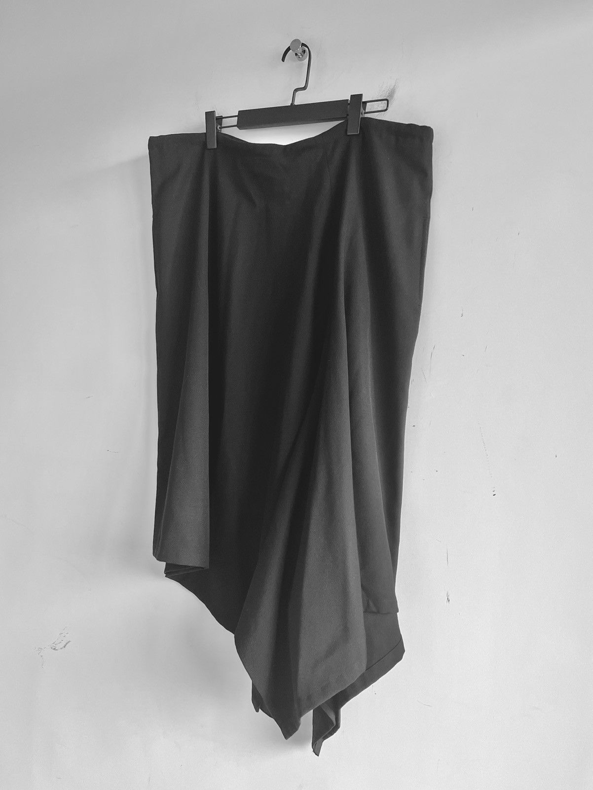 Yohji Yamamoto Yohji Yamamoto Femme - W/GABARDINE DRAWSTRING SKIRT Size 40" / US 18 - 3 Thumbnail
