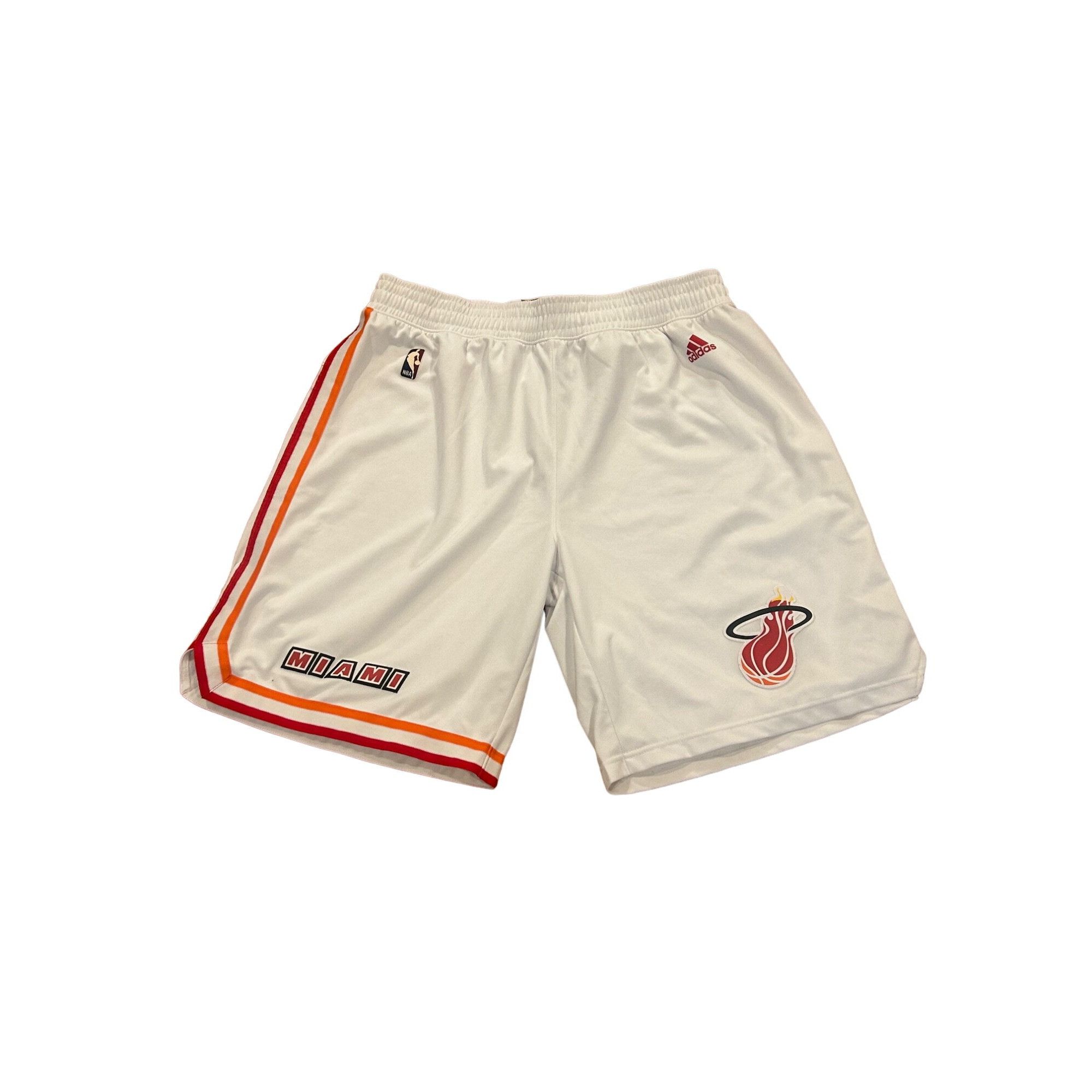 Adidas Adidas Miami Heat NBA Authentic Home Throwback White Basketb Size US 36 / EU 52 - 1 Thumbnail