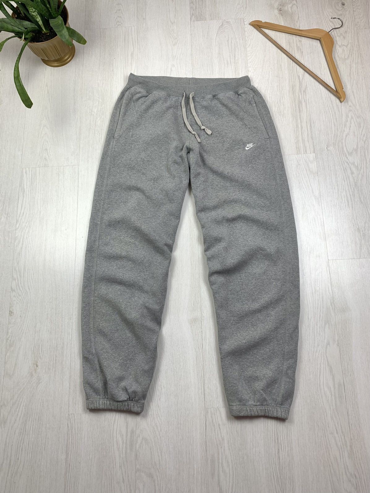 Vintage Nike Sportswear Vintage Wide Leg Baggy Pants Grey Size L Size US 34 / EU 50 - 1 Thumbnail