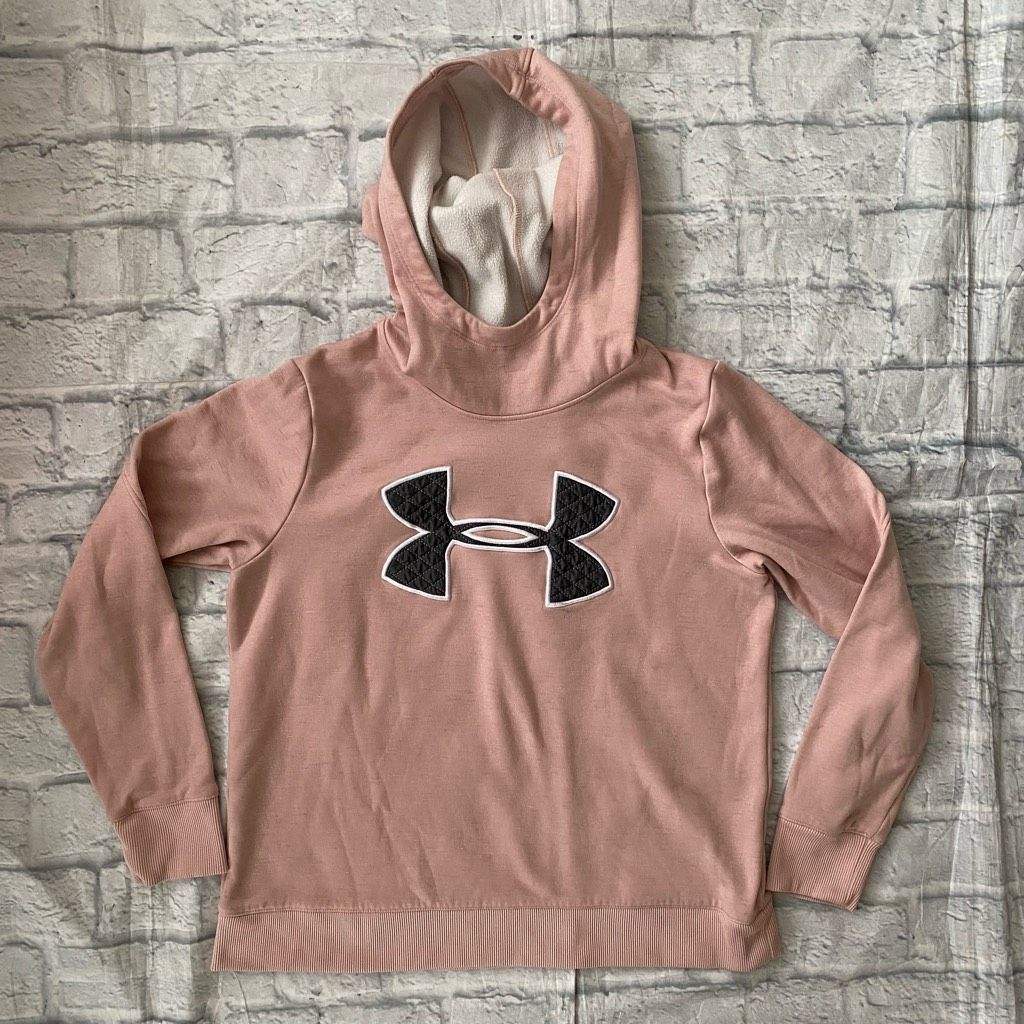 Under Armour Under Armour women M coldgear loose fit pullover hoodie pink Grailed