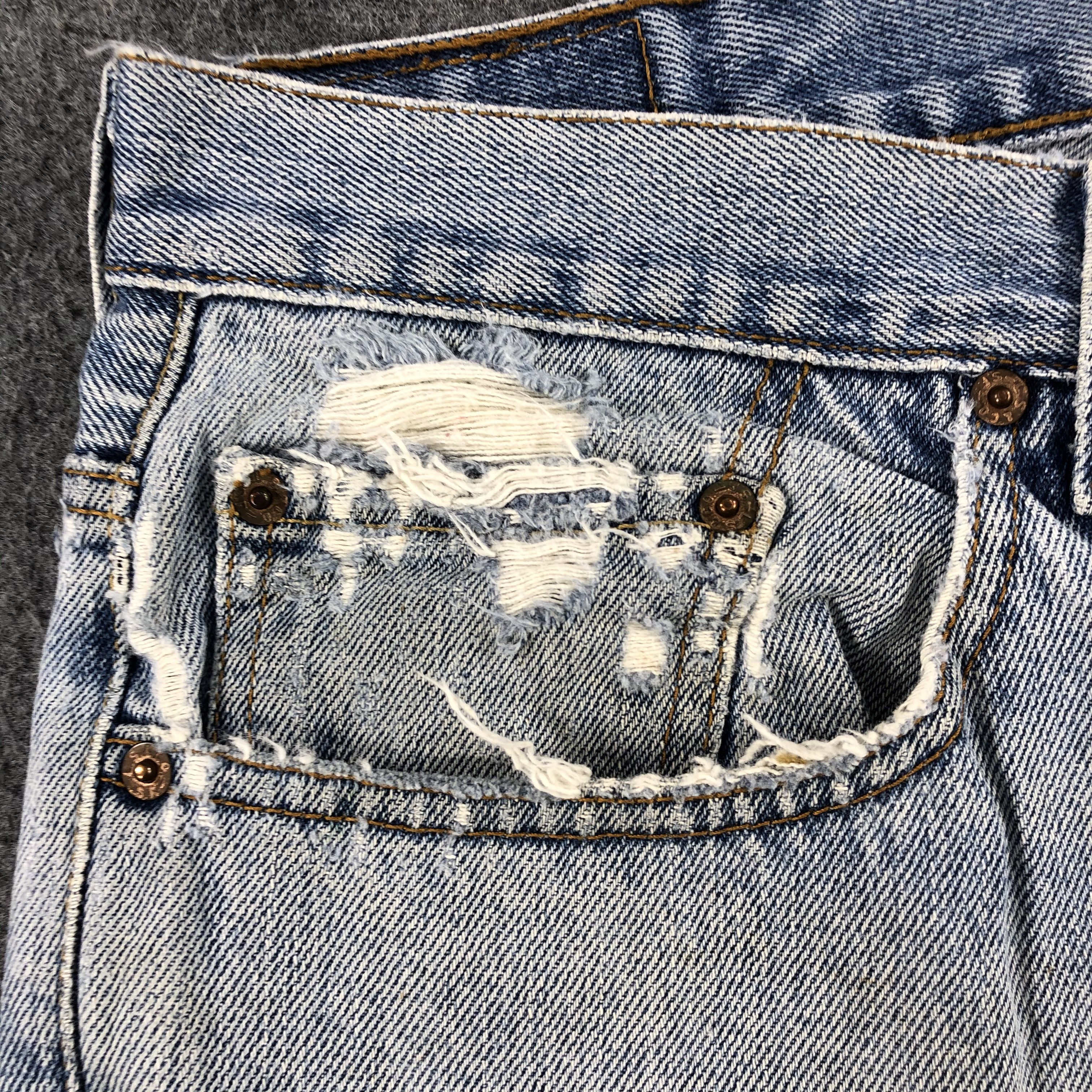 Levi's Vintage Light Wash Levis 550 Jeans-J1696 Size US 40 / EU 56 - 10 Thumbnail