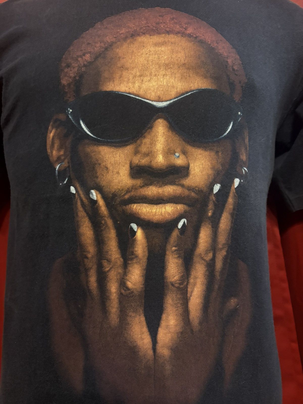 Vintage Vintage Dennis Rodman Tshirt 90’s Not of This World Grail Size US M / EU 48-50 / 2 - 2 Thumbnail