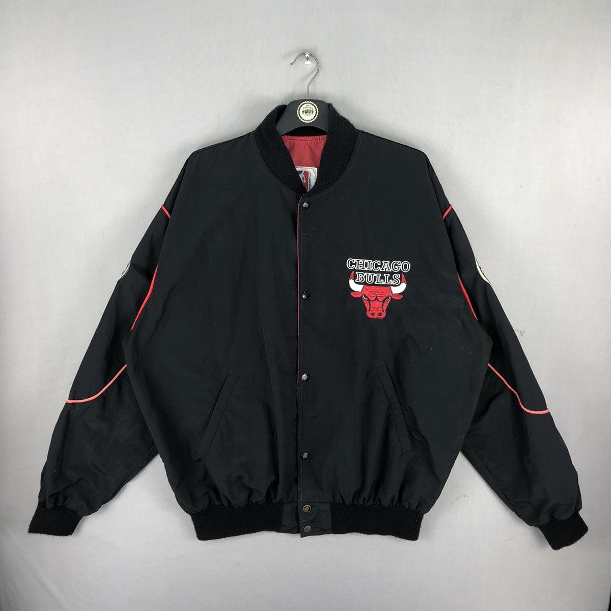 NBA × Starter × Vintage Vintage 90's Chicago Bulls NBA World Champions by Starter Size US XL / EU 56 / 4 - 1 Thumbnail