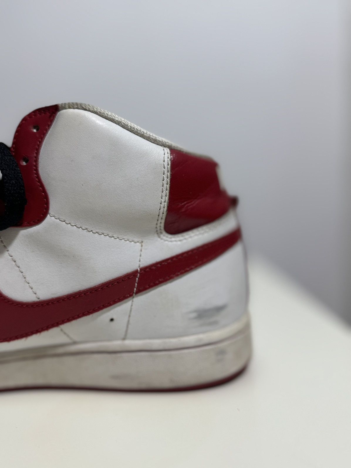 Nike Vintage 2009 Nike Mid University Red Sneakers 10.5 US Size US 10.5 / EU 43-44 - 8 Thumbnail