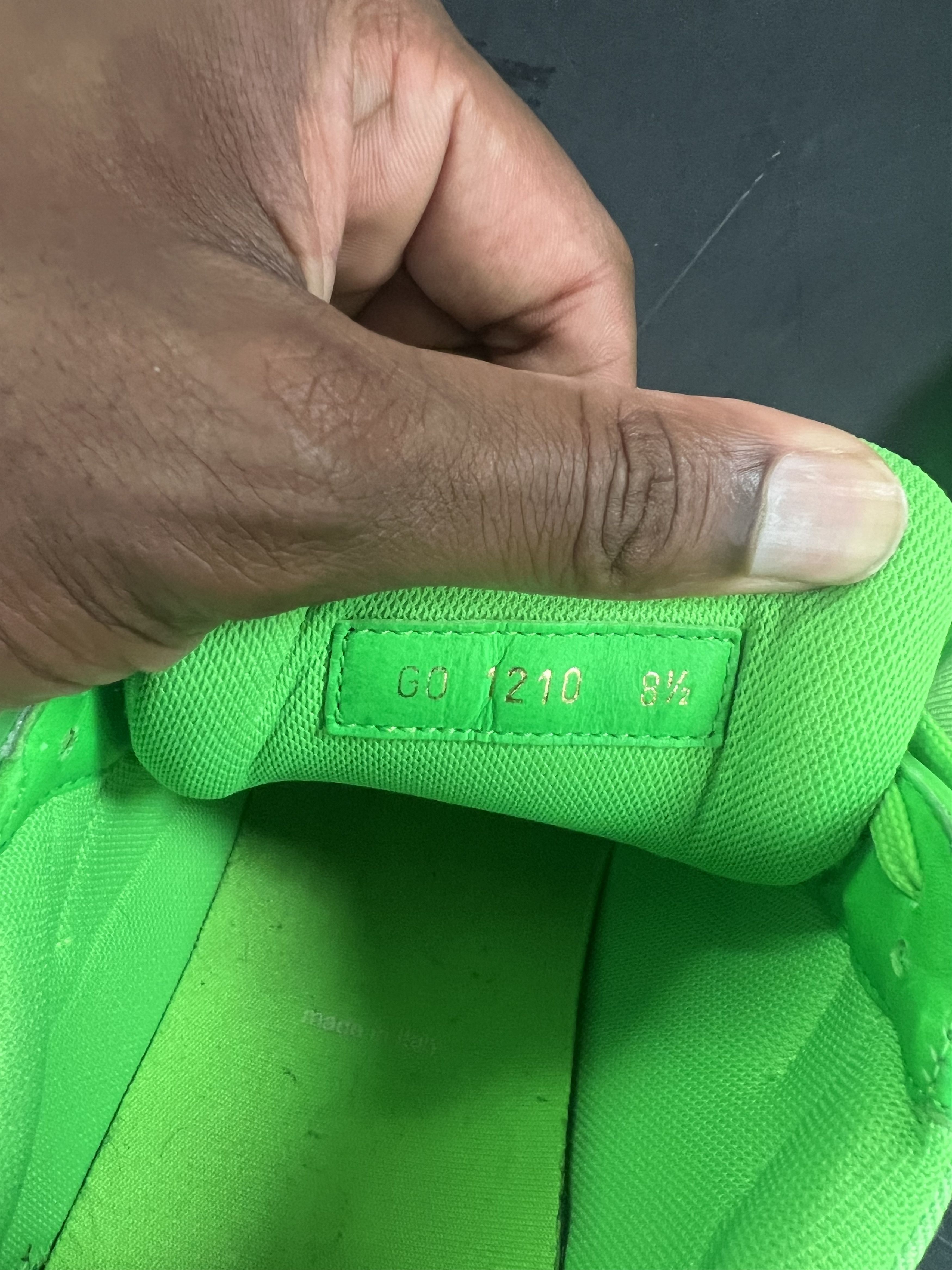 Louis Vuitton LV trainer sneaker Size US 9 / EU 42 - 6 Thumbnail