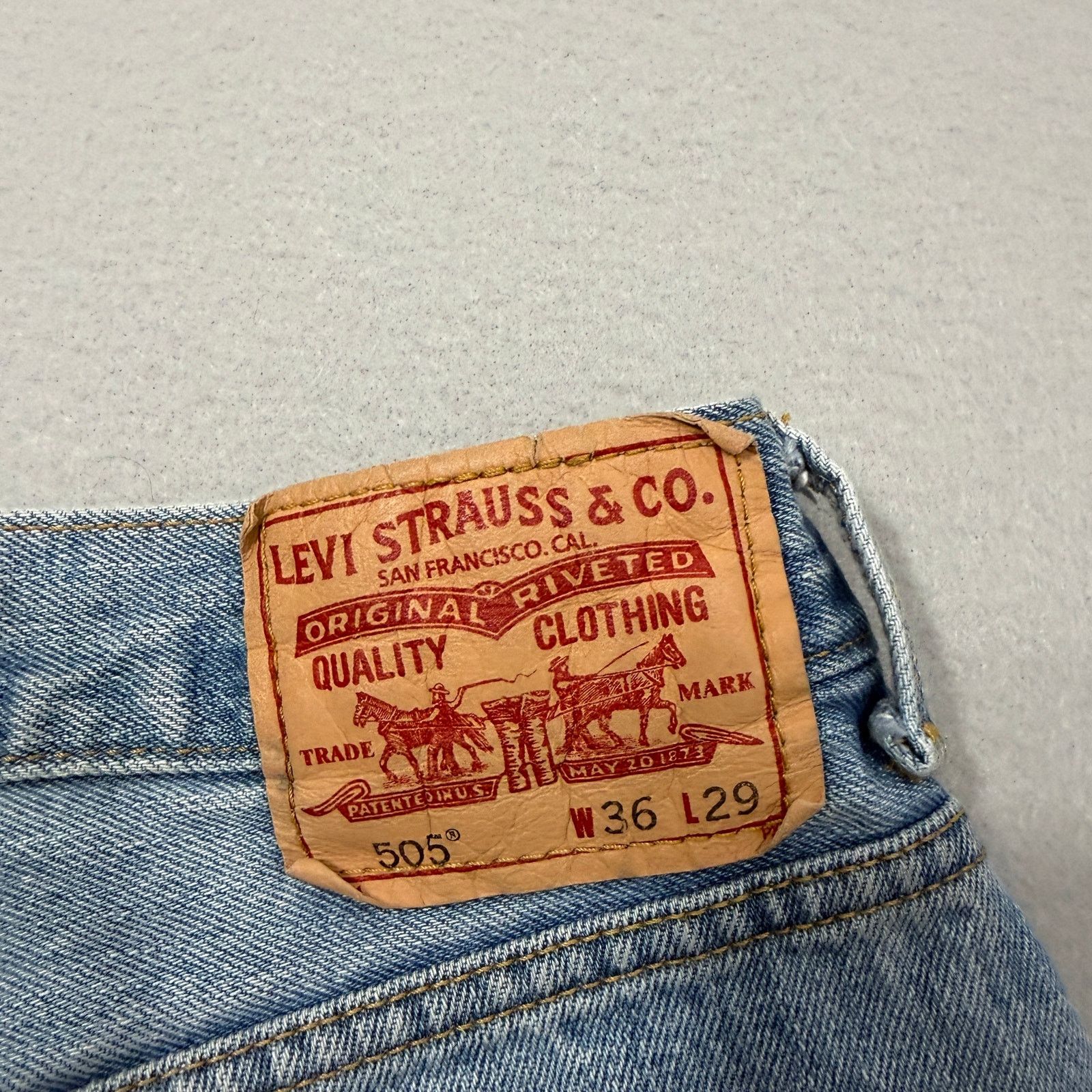 Levi's Vintage Levis 505 Regular Fit Jeans 36x29 Blue Straight y2k Size US 36 / EU 52 - 9 Thumbnail