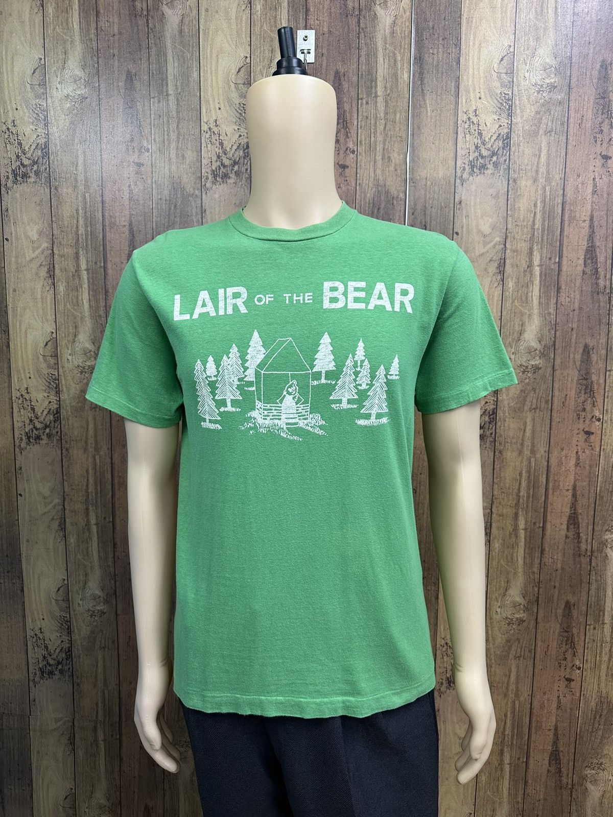 Warehouse & Co. Vintage Warehouse Doubbleworks Bear Back Heat TShirt A566 Size US M / EU 48-50 / 2 - 1 Thumbnail
