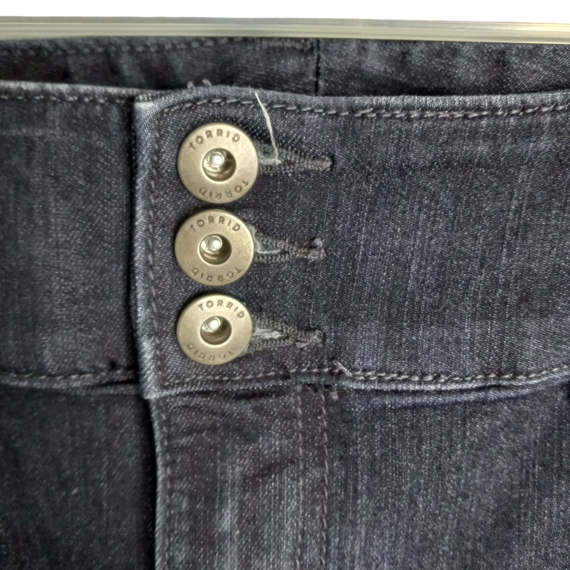 Torrid Torrid Size 20 Short Jeggings Jeans Womens Super Stretch Dar Size 42" / US 20 - 4 Thumbnail