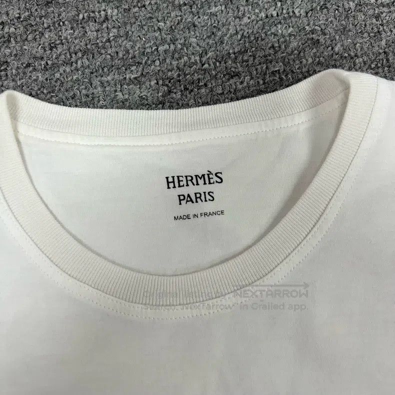Hermes Hermes Embroidered Pocket Short-Sleeve T-Shirt Size XS / US 0-2 / IT 36-38 - 5 Thumbnail