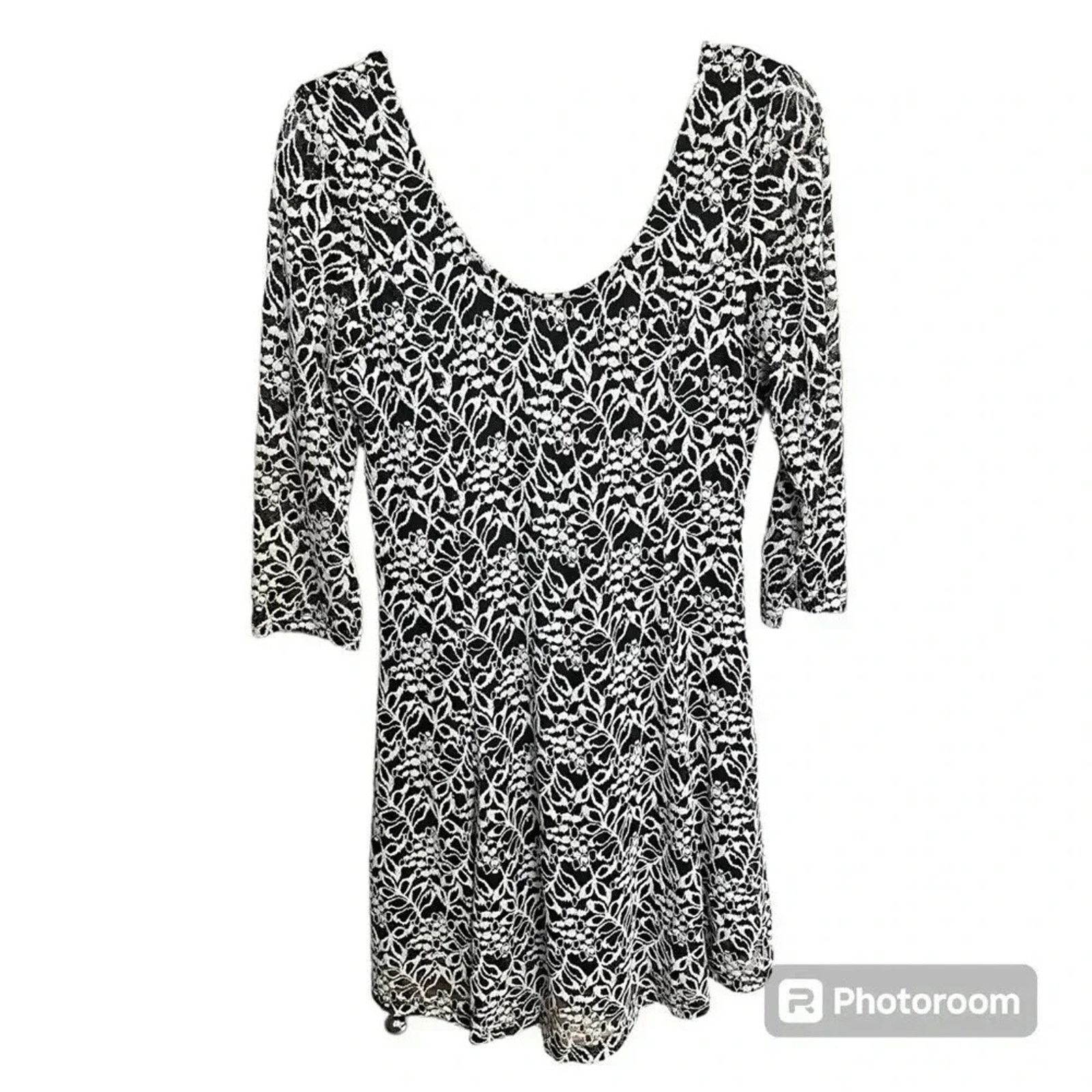 Other Young Threads Black Cream Floral Lace Dress NWT Size M Size M / US 6-8 / IT 42-44 - 1 Thumbnail
