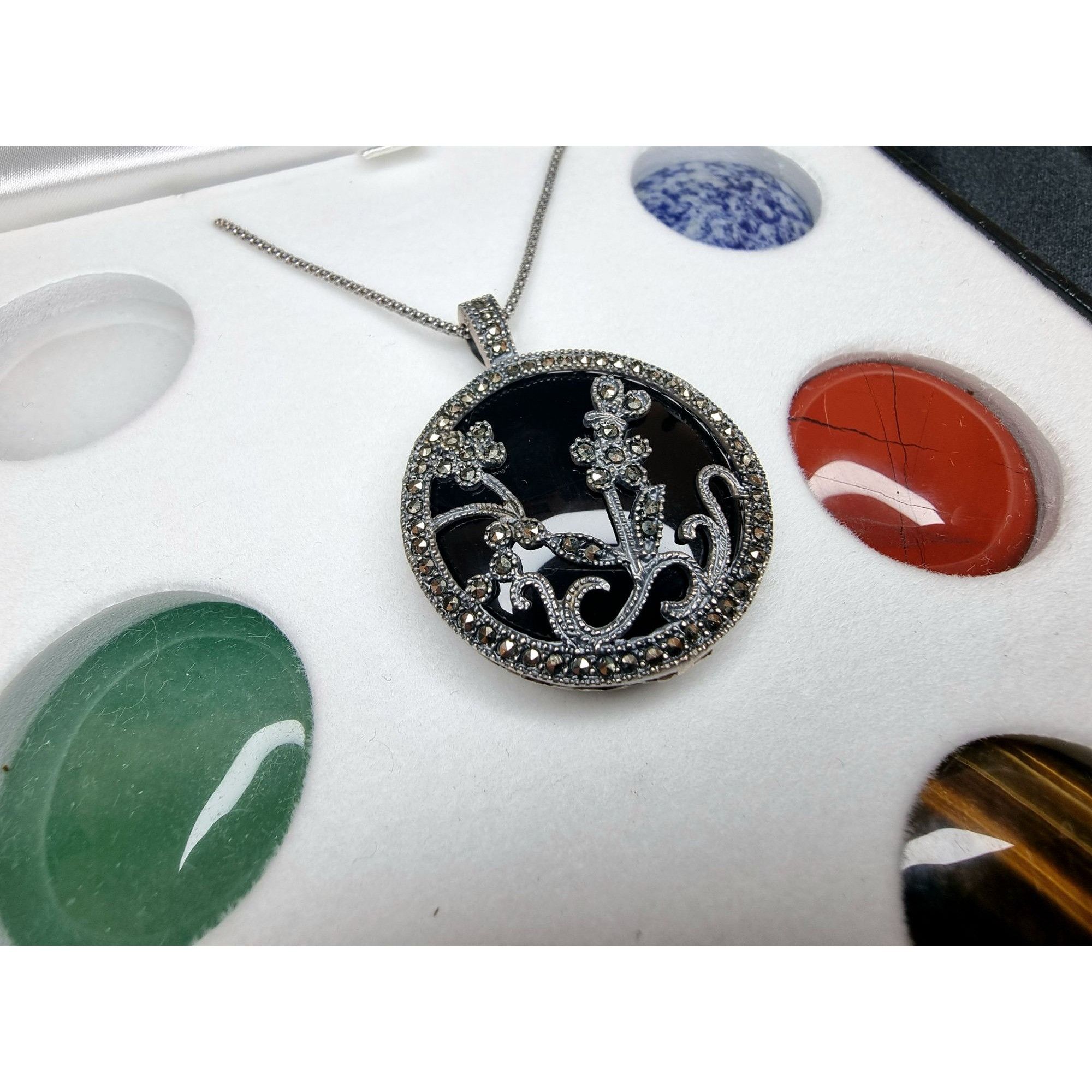 Vintage Rare Find Vintage Sterling Silver Pendant Necklace With Inte Size ONE SIZE - 2 Thumbnail