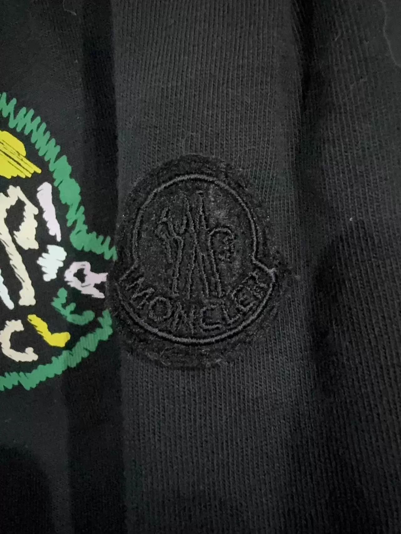 Moncler Moncler Short Sleeve 99 New Tee Size L / US 10 / IT 46 - 3 Thumbnail