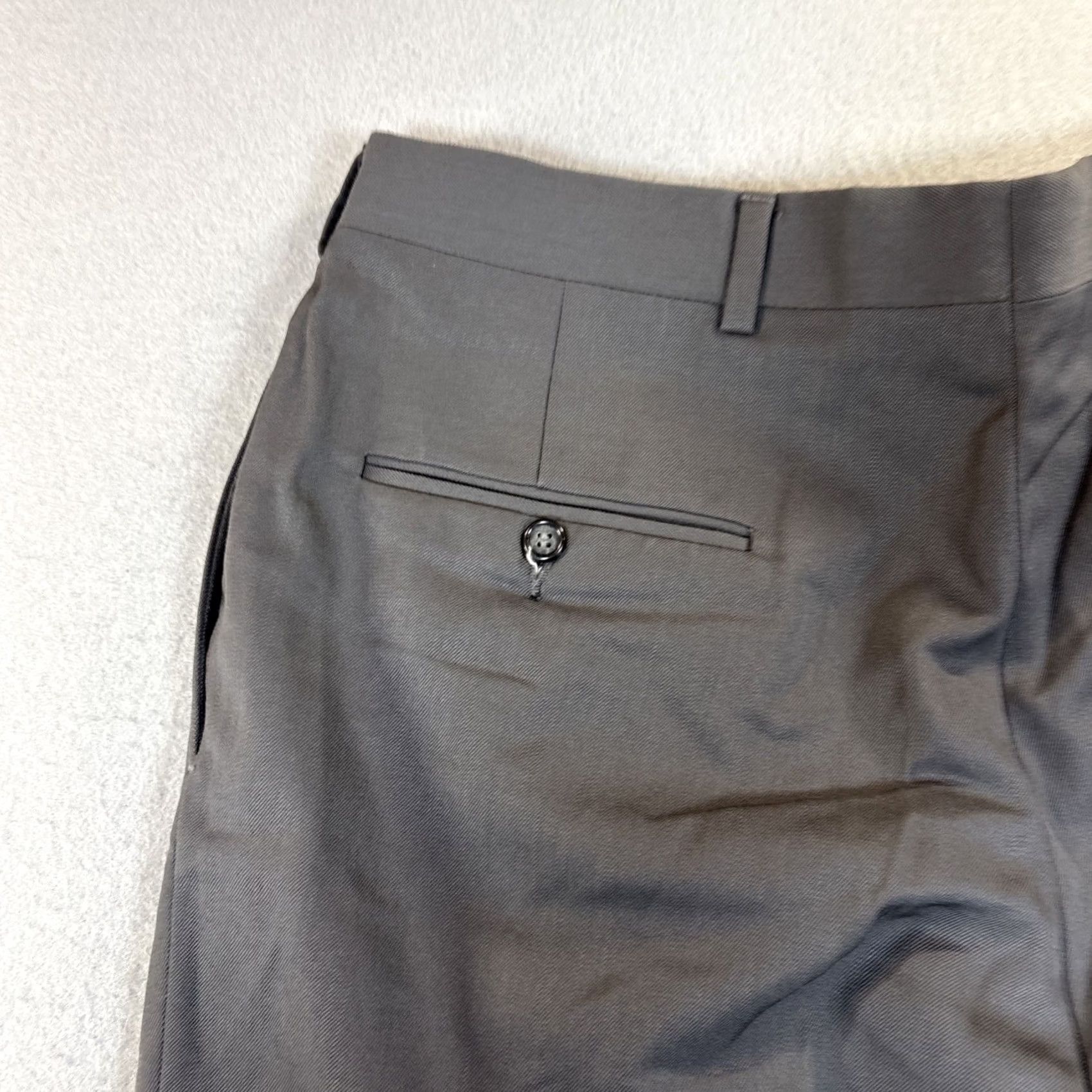 Austin Reed Austin Reed Pants Men 34x33 Gray Super 100s Wool Dress Pants Pleated Cuffed Trousers Size US 34 / EU 50 - 5 Thumbnail