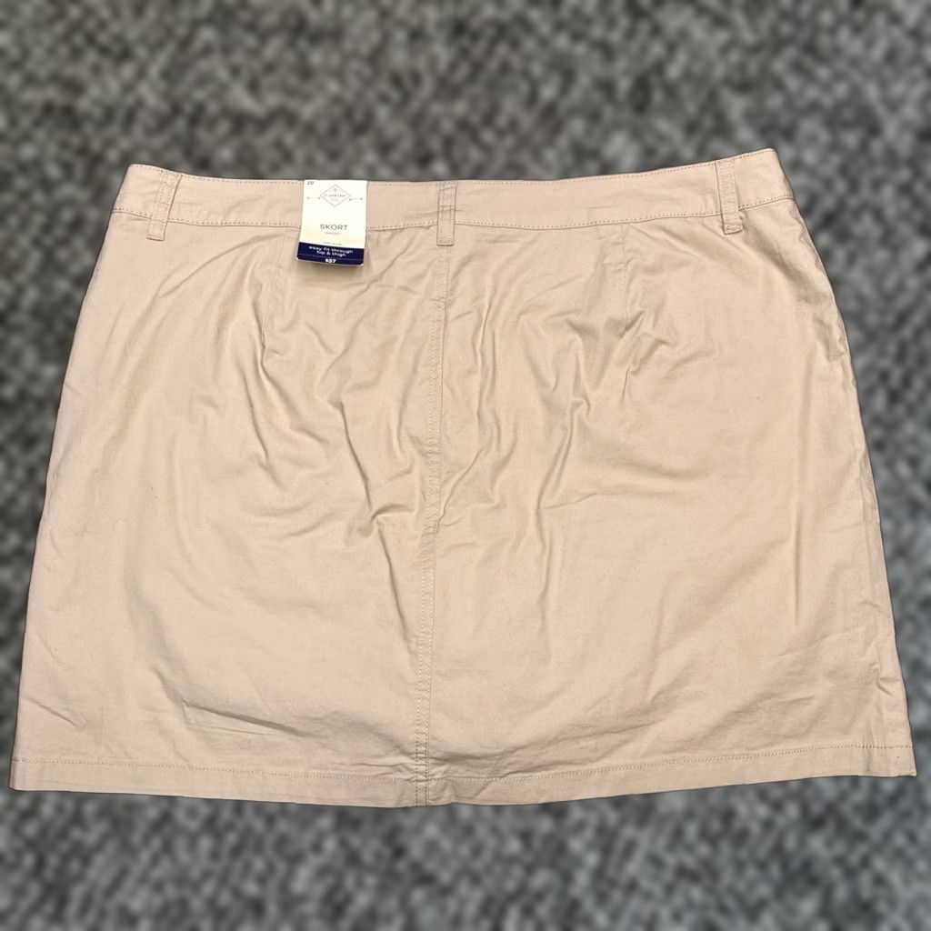 Vintage St Johns Bay Skort Short Womens 20 Tan Mid Rise Stretch New Size 42" / US 20 - 1 Thumbnail