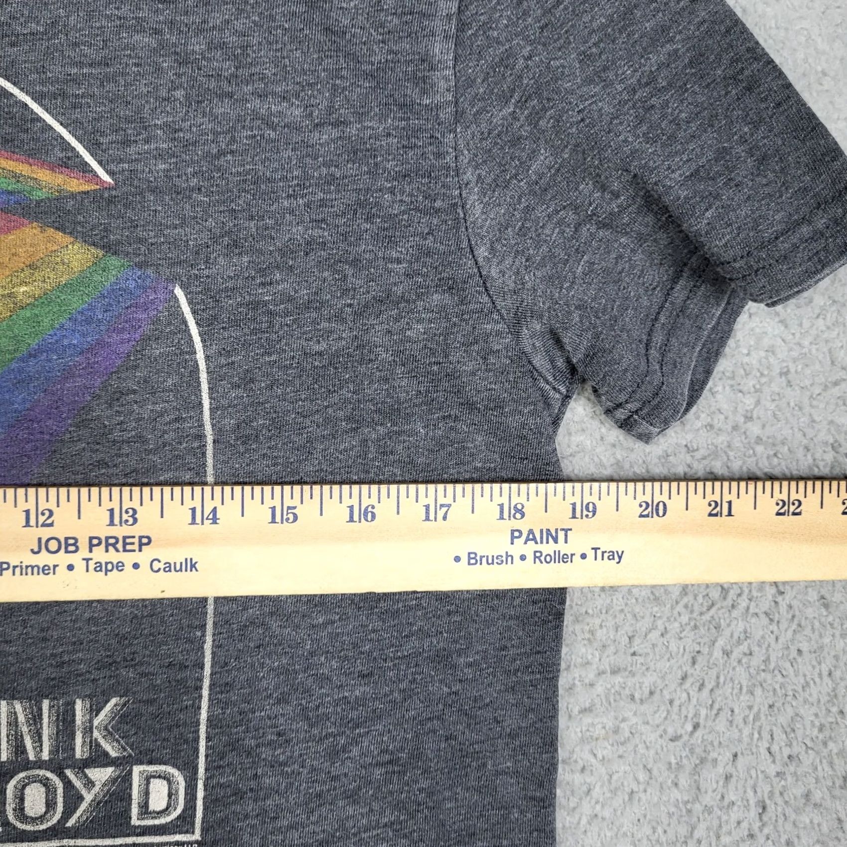 Lucky Brand Lucky Brand Gray Tee Short Sleeve Cotton Polyester Crew Neck Size S Mens Window Pink Floyd Logo Casual Short Sleeve Shirt Size US 29 - 3 Thumbnail