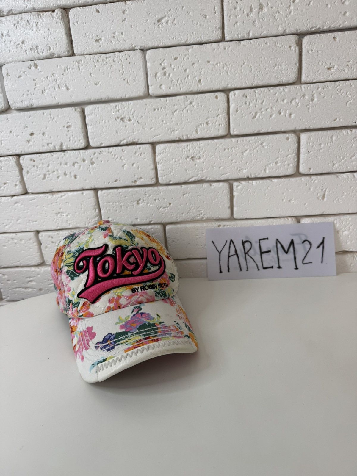 Robin Ruth Robin Ruth Tokyo cap hat Size ONE SIZE - 1 Thumbnail