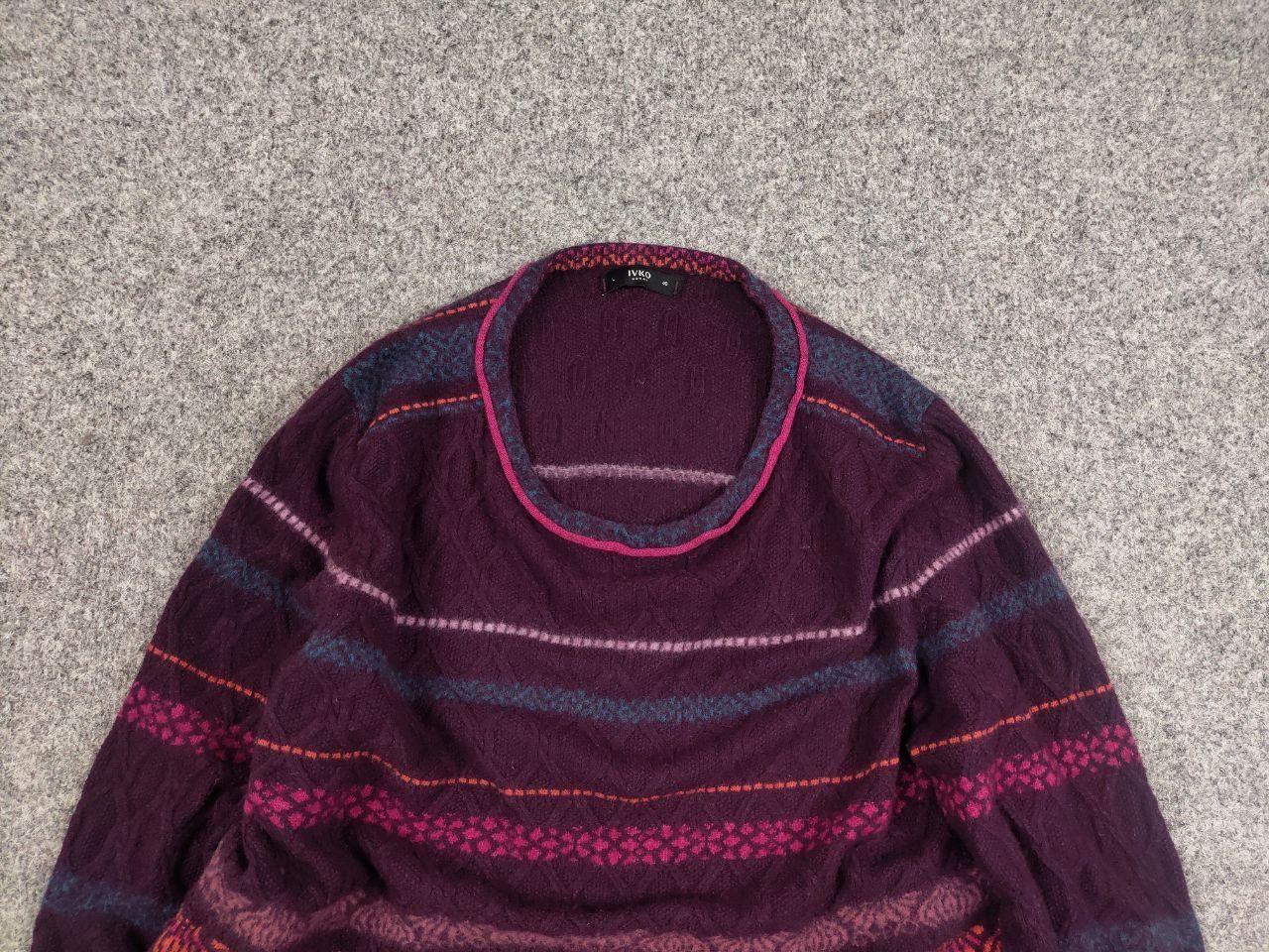 Japanese Brand Ivko Structure pullover pattern Wool blackberry Sweater Size L / US 10 / IT 46 - 8 Thumbnail