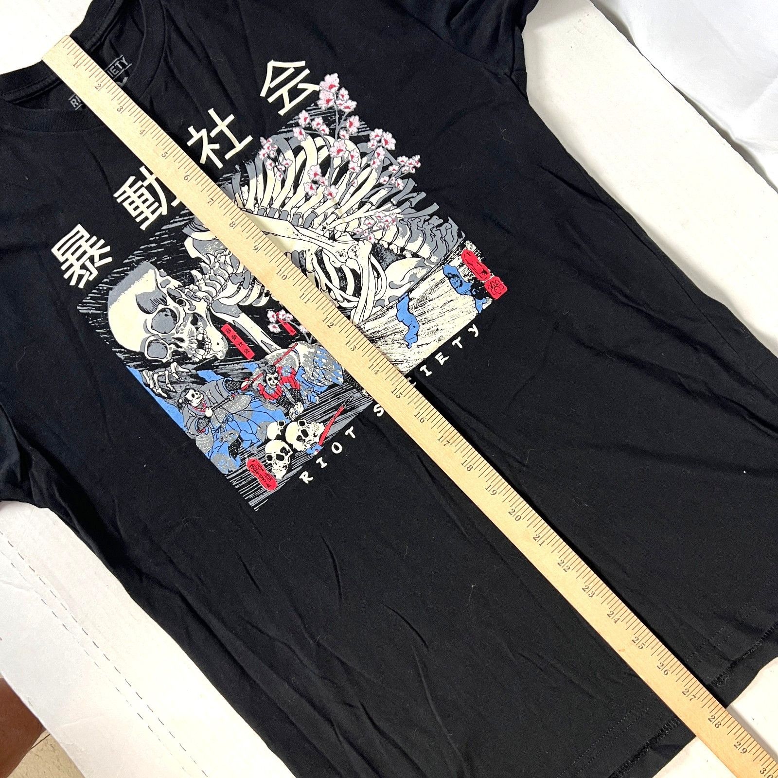 Riot Society Riot Society Mens T-Shirt size Medium Japanese Skeleton Wood Size US M / EU 48-50 / 2 - 5 Thumbnail