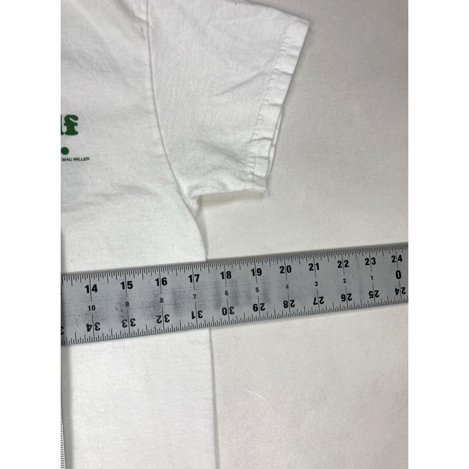 Vintage VINTAGE Mac Miller Self Care Swimming Graphic T-shirt Women Small White Music Size S / US 4 / IT 40 - 7 Thumbnail